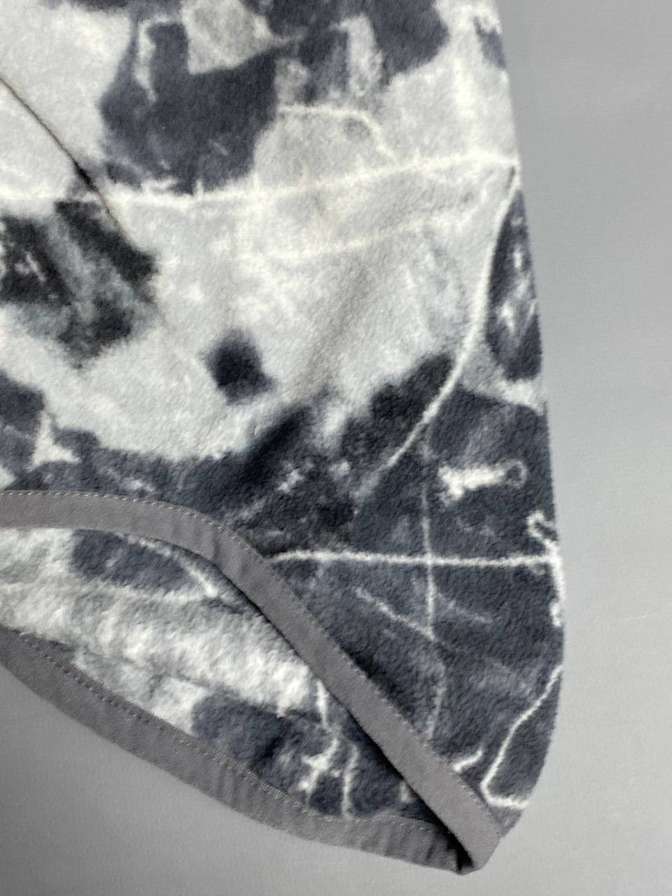 Quiksilver Quiksilver Abstract Fleece Neck Gaiter Tube Scarf Winter Size ONE SIZE - 8 Thumbnail