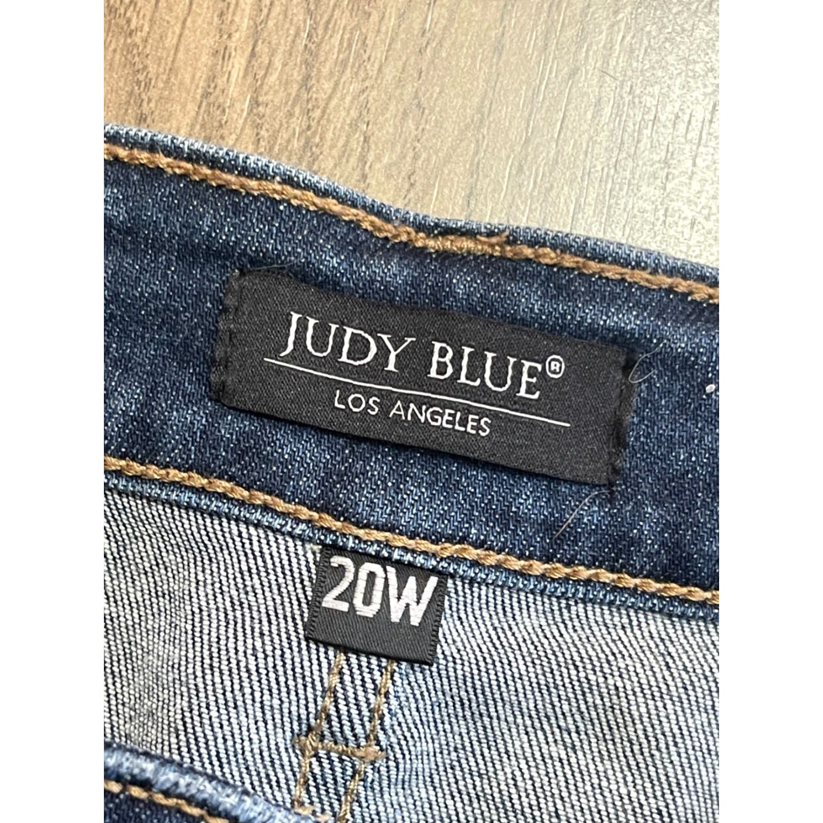 Vintage Judy Blue Jeans Womens Plus 20W Blue Denim Raw Hem Distressed Straight Leg Jeans Size 42" / US 20 - 7 Thumbnail