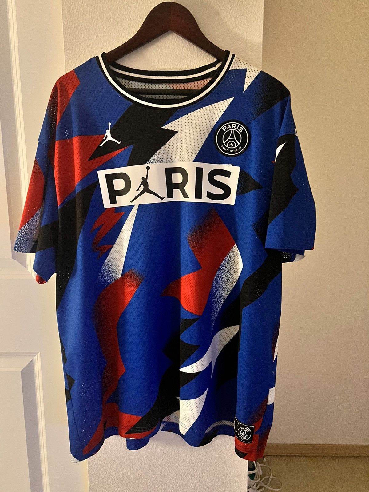 Jordan Brand Jordan x PSG XXL Jersey Size US XXL / EU 58 / 5 - 1 Thumbnail