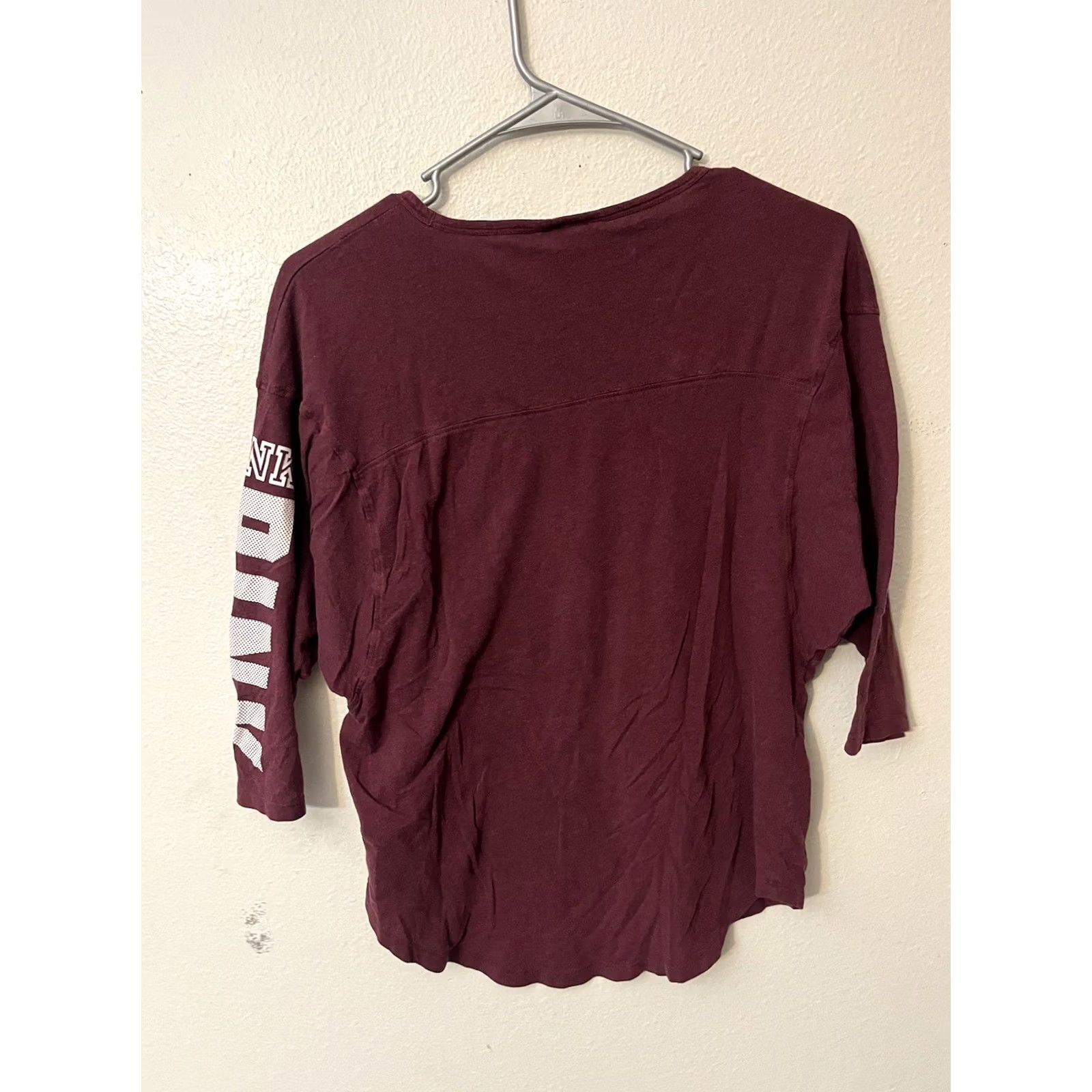 Victoria's Secret Victoria's Secret Pink T-Shirt Womens S Pullover 3/4 Sleeve Maroon Round Neck Size S / US 4 / IT 40 - 3 Thumbnail