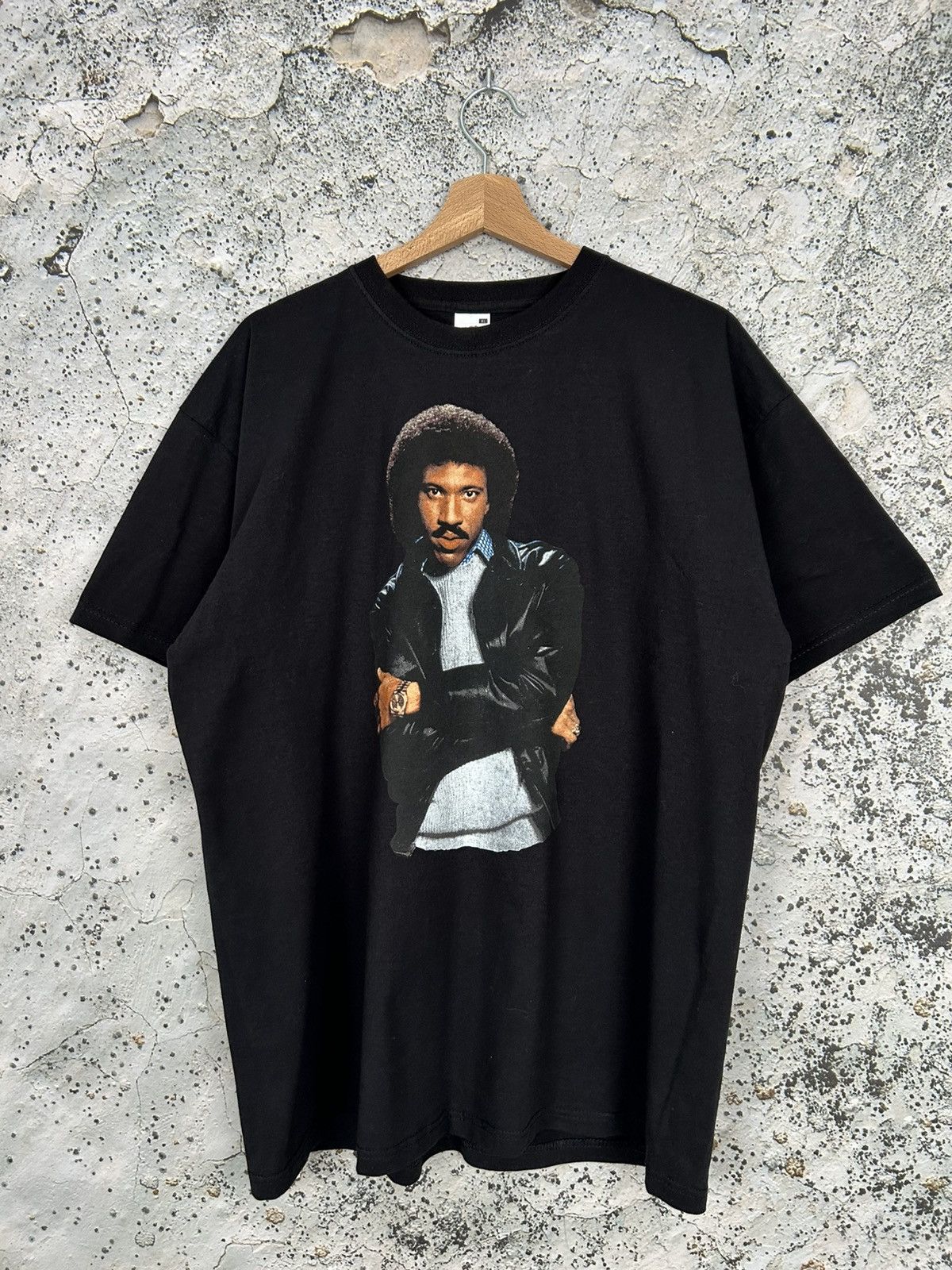 Lionel Richie 2013 Tour Graphic Tee Band Vintage Streetwear