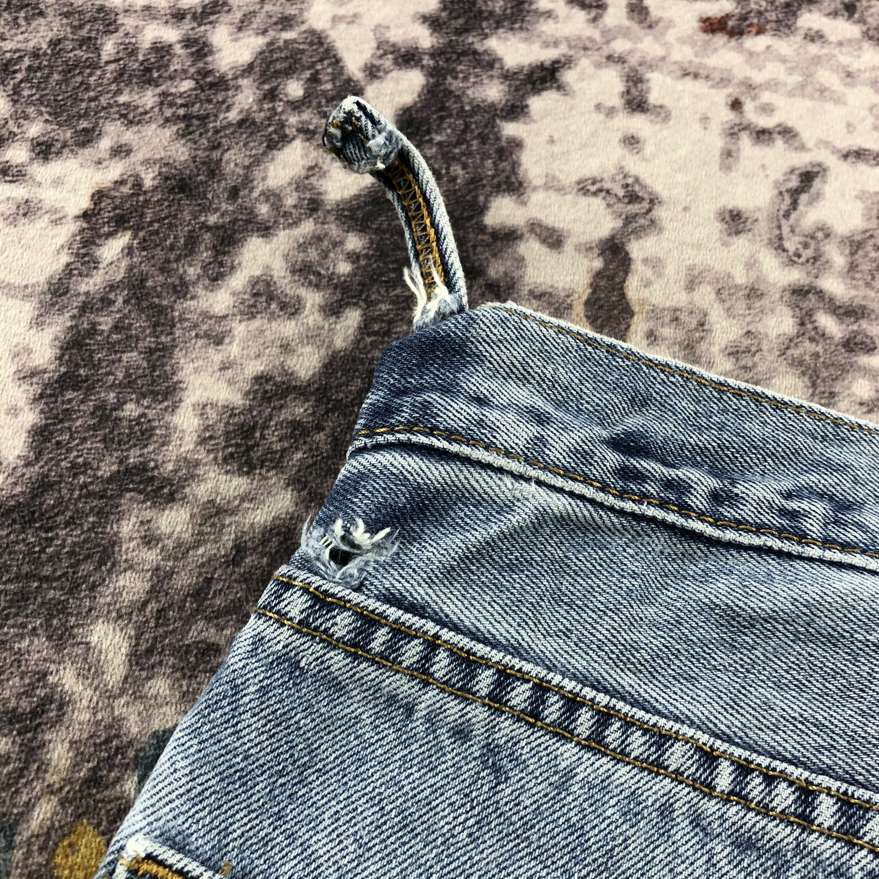 Levi's × Vintage Vintage Blue Wash Levis 550 Jeans-JM3113 Size US 32 / EU 48 - 8 Thumbnail
