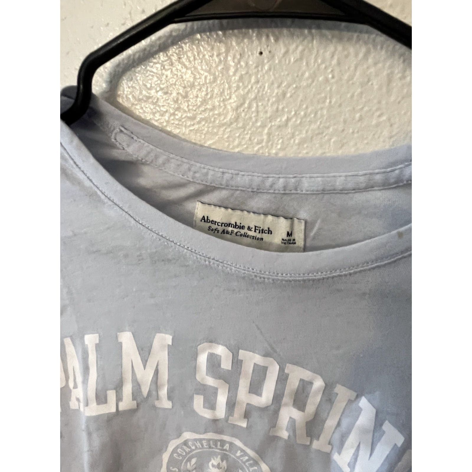 Abercrombie & Fitch Abercrombie & Fitch T-Shirt Cropped Women's Medium Blue Solid Cotton Jersey Crew Neck Short Sleeve Size M / US 6-8 / IT 42-44 - 2 Thumbnail