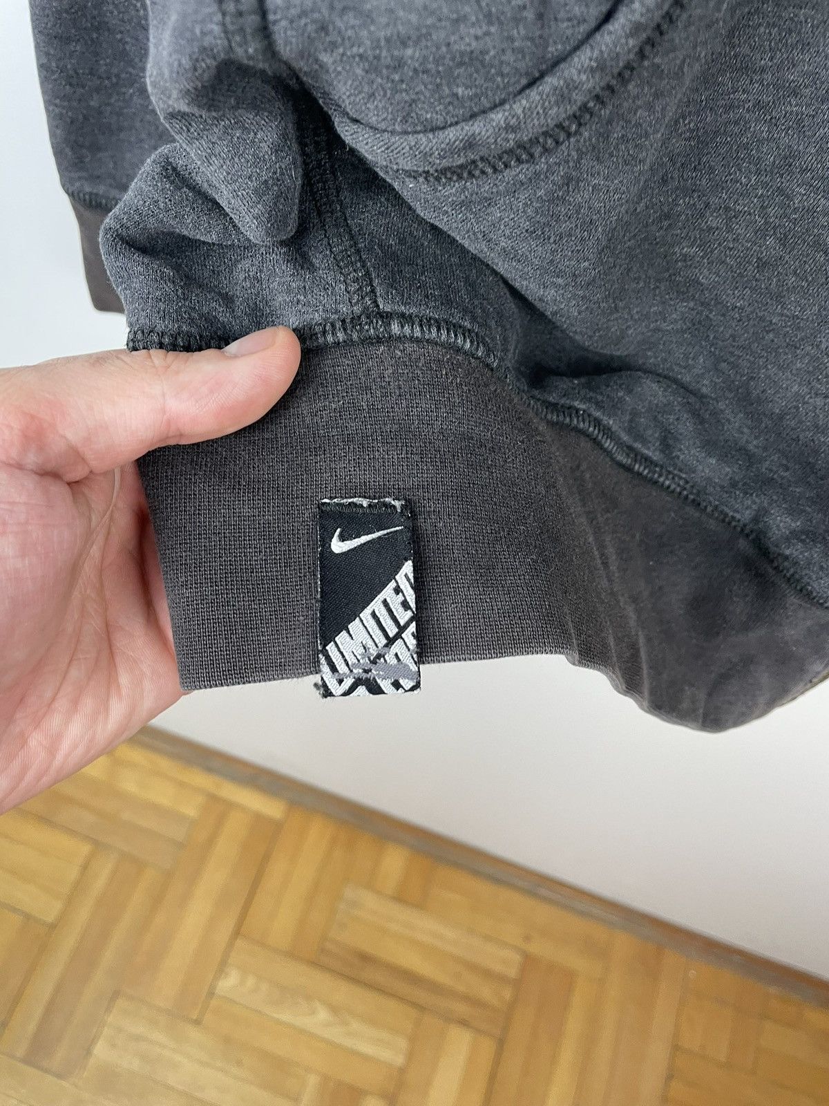 Nike × Vintage Nike Rotterdam Vintage Zip Hoodie Gray Size XL Size US XL / EU 56 / 4 - 2 Thumbnail