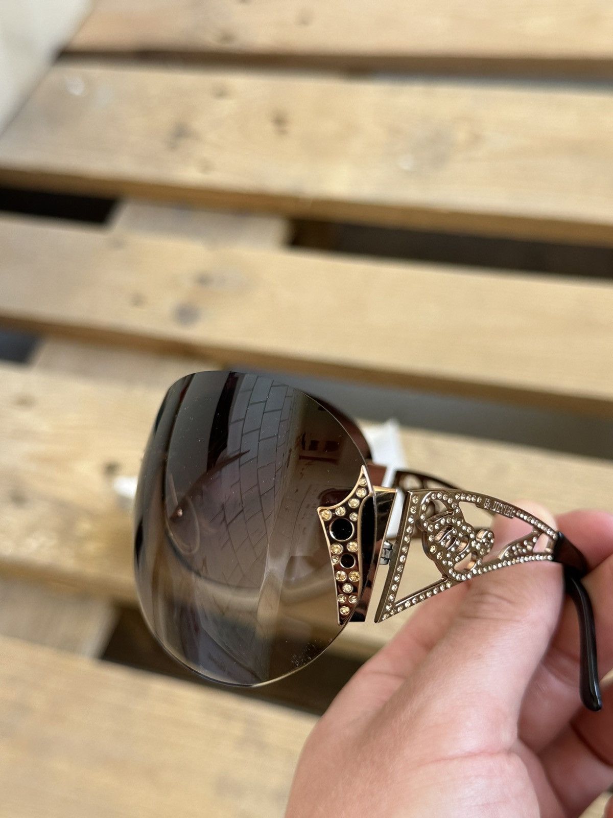 Vintage Jean Paul Gaultier Vintage Brilliant Sunglasses With Case Size ONE SIZE - 6 Thumbnail