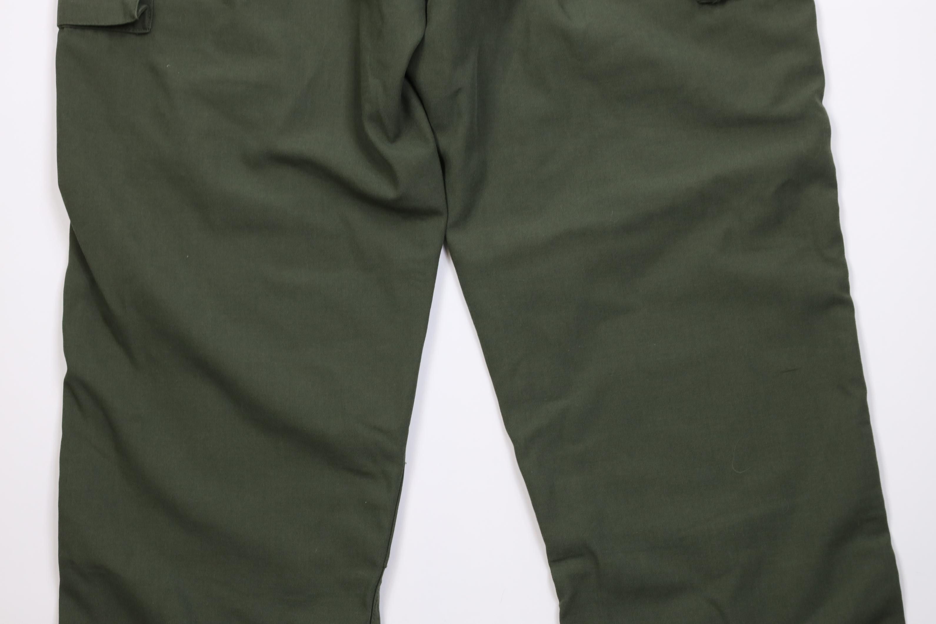 Vintage Vintage 80s ROK Korea Military Wide Leg Cargo Pants Overalls Size US 36 / EU 52 - 14 Thumbnail