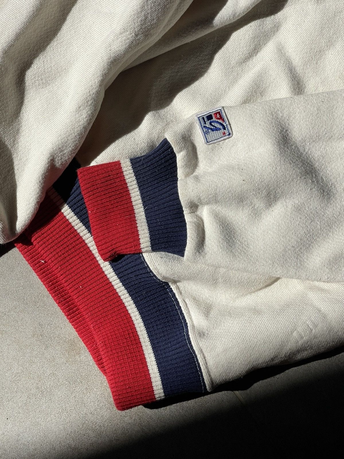 MLB 1992 The Game Atlanta Braves Grail Milk vintage Sweatshirt Size US L / EU 52-54 / 3 - 22 Thumbnail