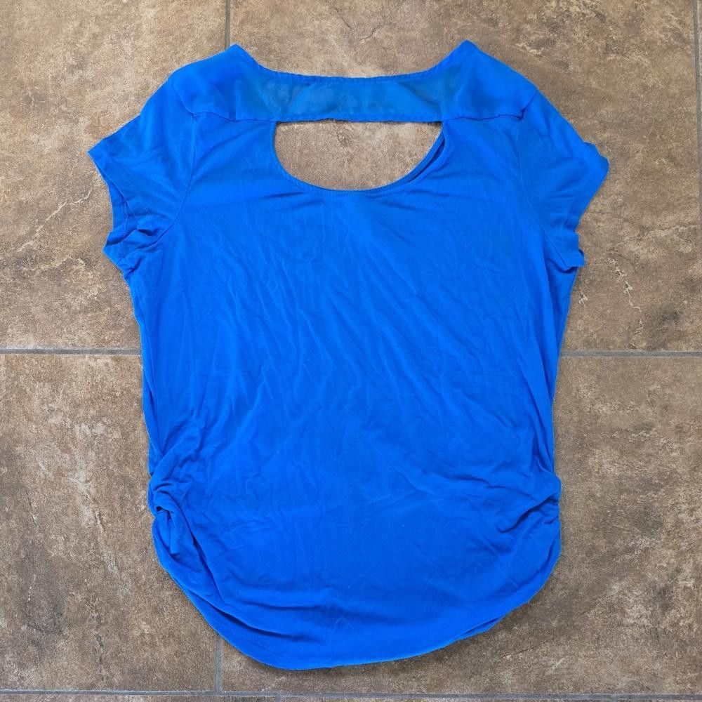 Designer Blue Vibrant Heart NB Short Sleeve Size XL / US 12-14 / IT 48-50 - 2 Thumbnail