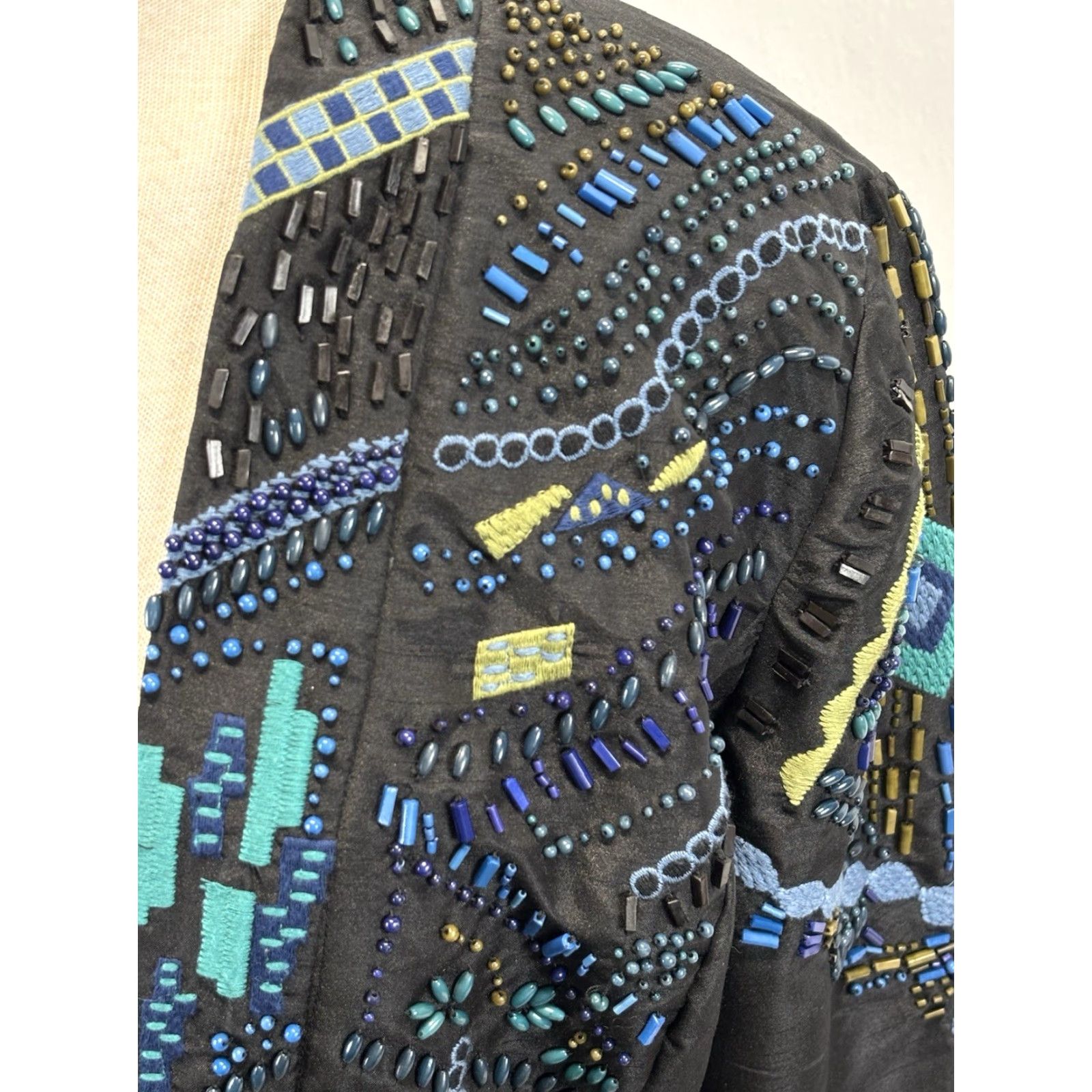 Vintage Chico's Blazer Women’s L Black Open Front Beaded Aztec Bohemian Southwestern Art To Wear Shirt/Blazer Women’s L Black Beaded Aztec Open Front Size L / US 10 / IT 46 - 7 Thumbnail
