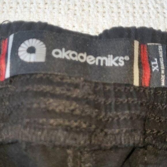 Akademiks Akademiks Cinched Zipper Pocketed Stretch Soft Black Cargo S Size US 35 - 2 Thumbnail