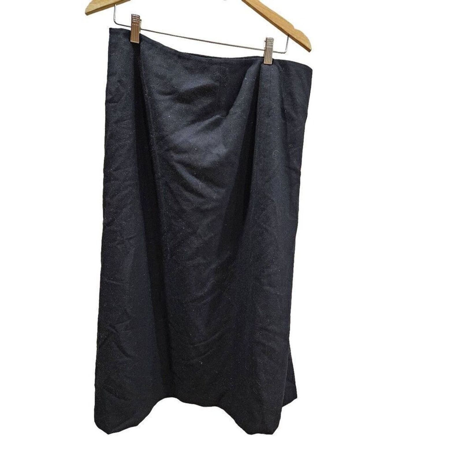 Jones New York Jones New York Signature 16 skirt Size 38" / US 16 / IT 52 - 2 Thumbnail