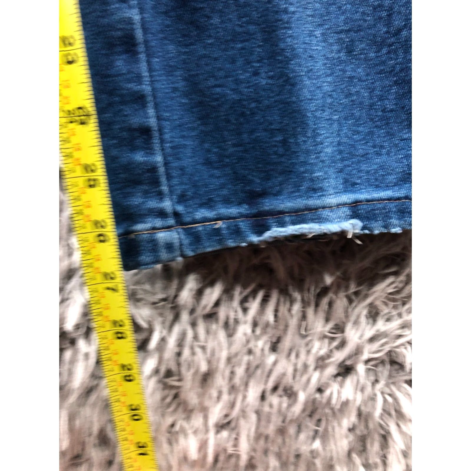 Gloria Vanderbilt Gloria Vanderbilt Jeans Size 10 Womens Medium Wash Blue Denim 5-Pocket Straight Regular Rise Belt Loops Cotton Size 32" / US 10 / IT 46 - 3 Thumbnail