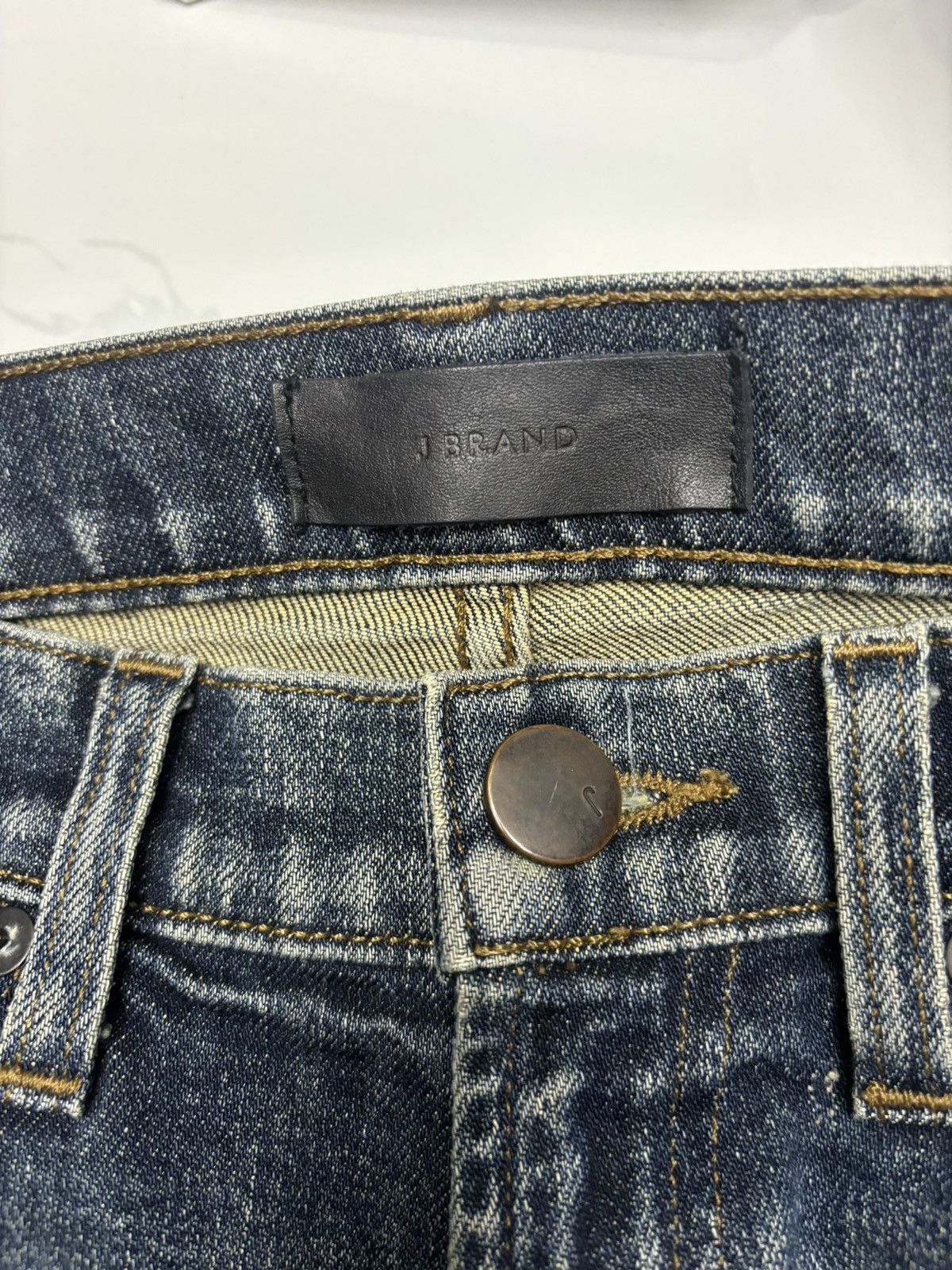 If Six Was Nine J Brand Indigo Distressed Denim Jeans Size US 30 / EU 46 - 9 Thumbnail