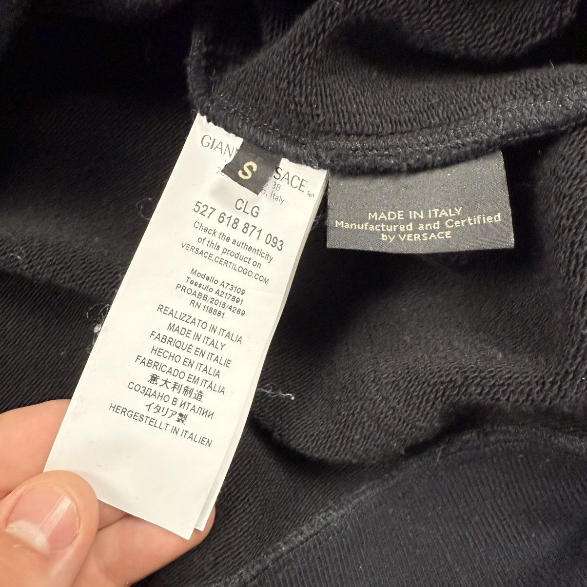 Versace Versace Black Big Leather Logo Crewneck Size US S / EU 44-46 / 1 - 5 Thumbnail