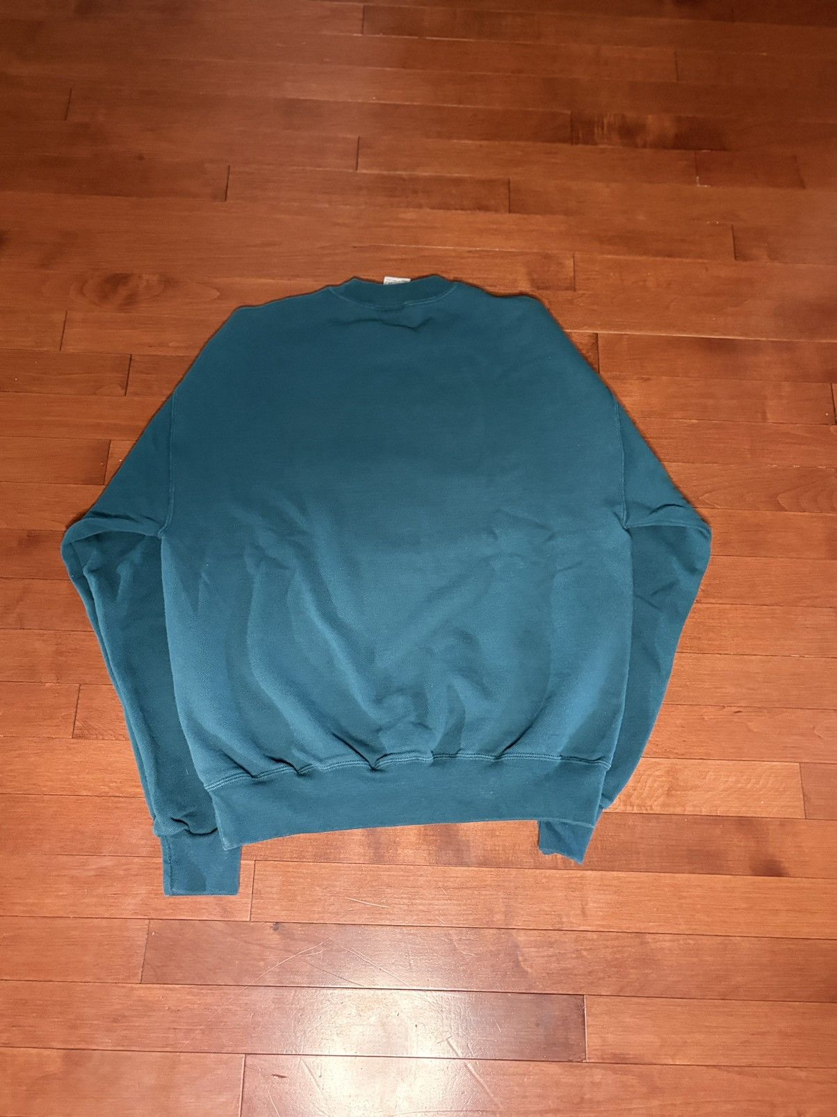Nike Vintage 90s Nike Big Logo Crewneck | $35 Size US S / EU 44-46 / 1 - 2 Thumbnail
