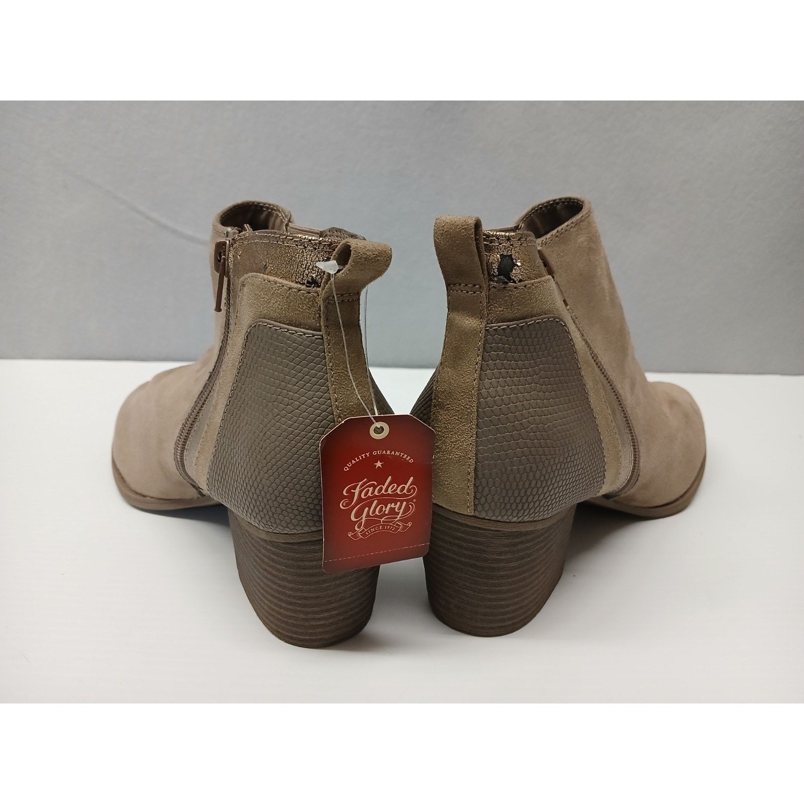 Faded Glory Faded Glory (11) Tan Skid Resistant Easy Zipper Entry Boots Size US 11 / IT 41 - 2 Thumbnail