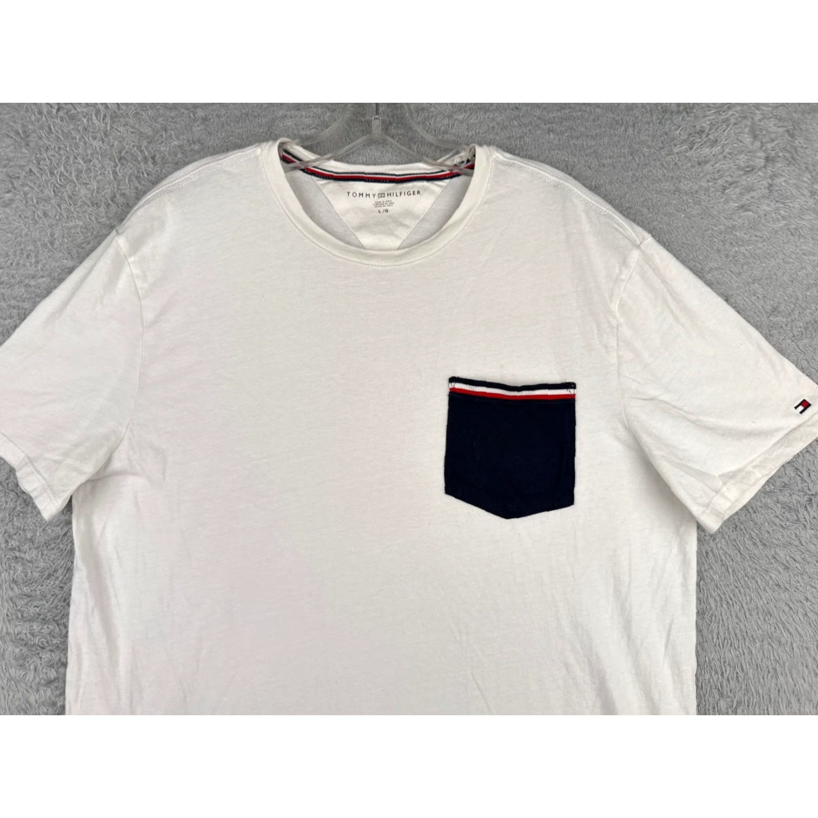 Tommy Hilfiger Tommy Hilfiger Shirt Men L White Short Sleeve Crew Neck Pocket Cotton Embroidered Logo American Mens Size US L / EU 52-54 / 3 - 4 Thumbnail