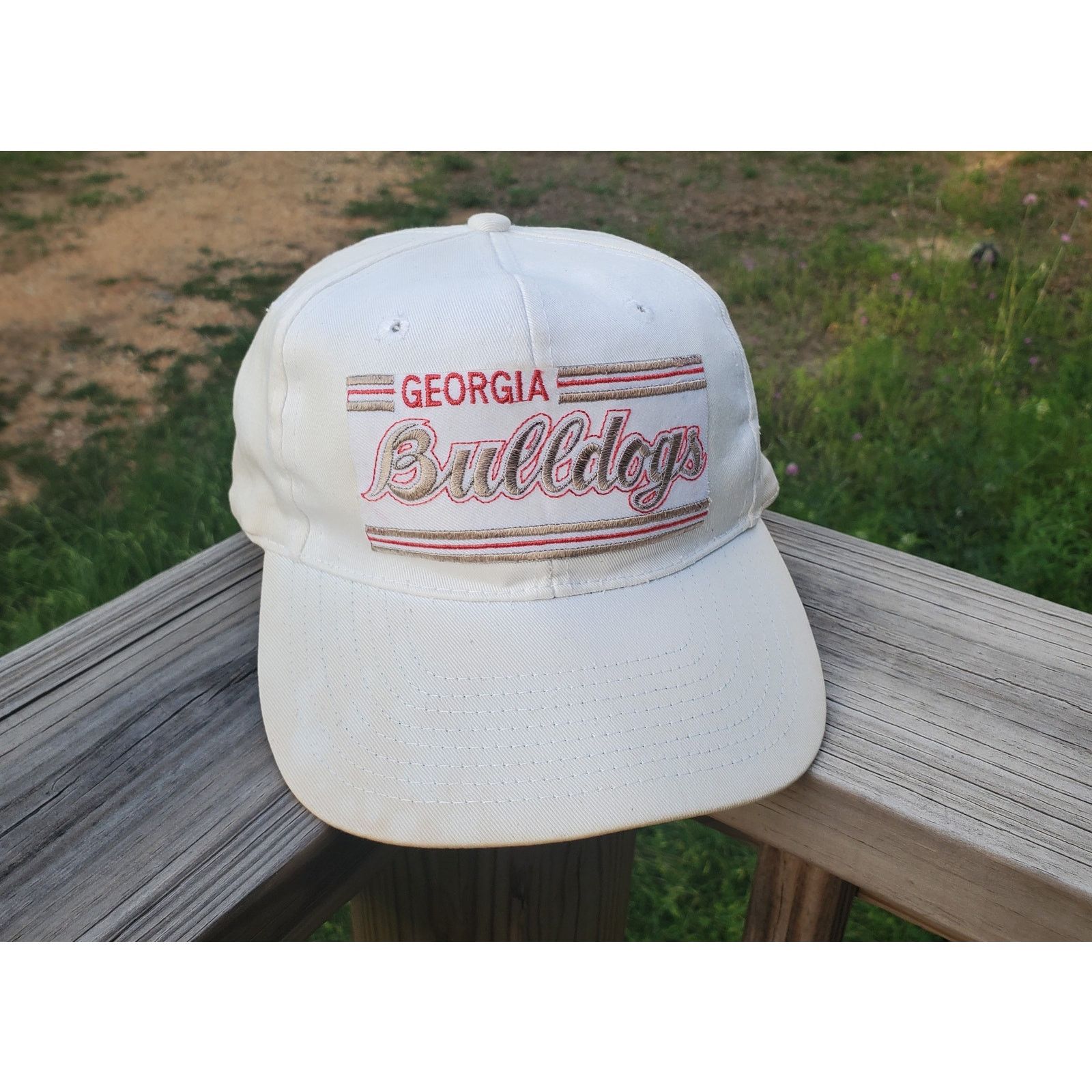 Vintage Vintage Georgia Bulldogs College Snapback Hat Size ONE SIZE - 1 Thumbnail