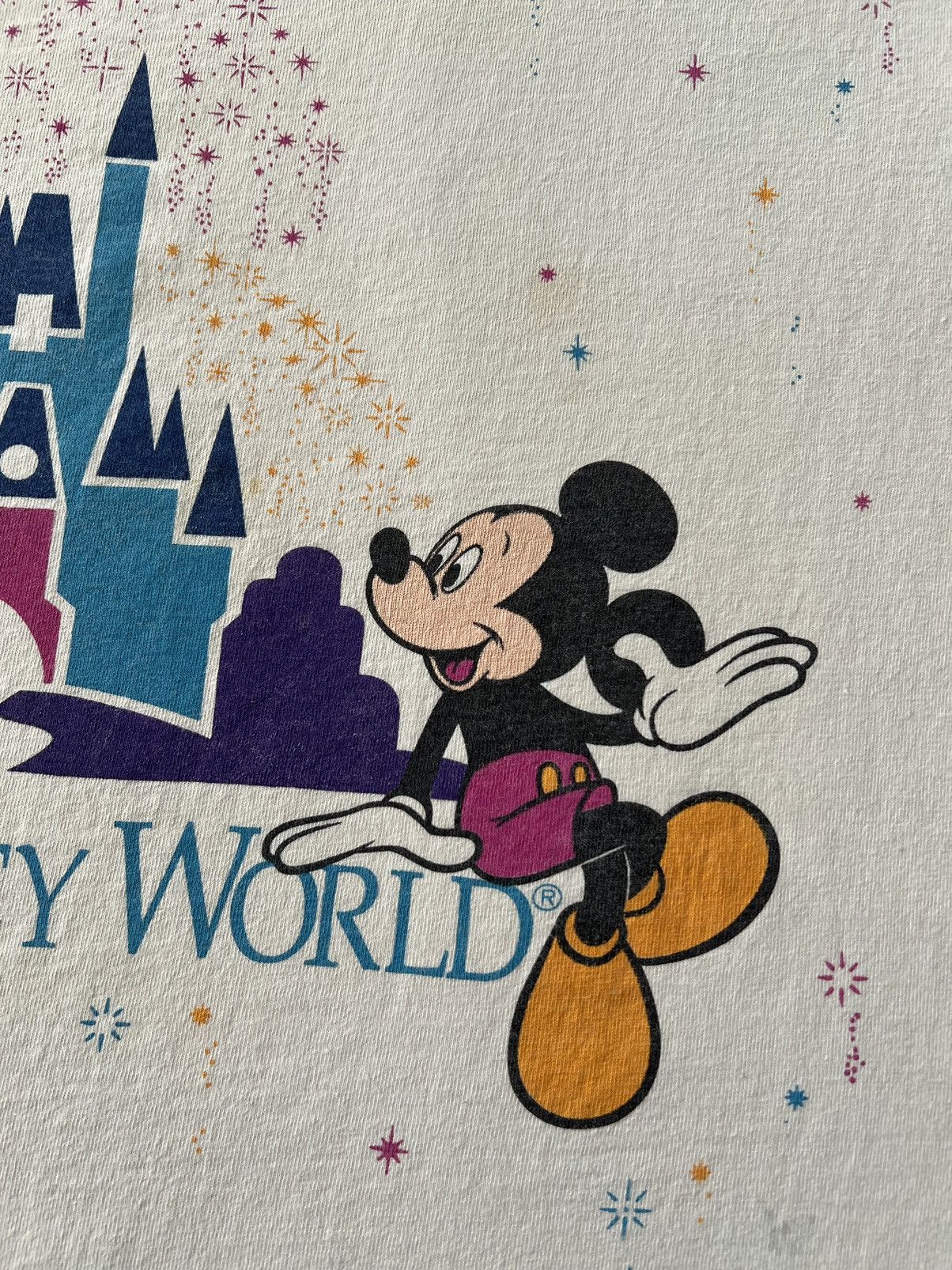 Disney Vintage 90s Mickey Mouse Walt Disney World Castle T-shirt Size US L / EU 52-54 / 3 - 5 Thumbnail