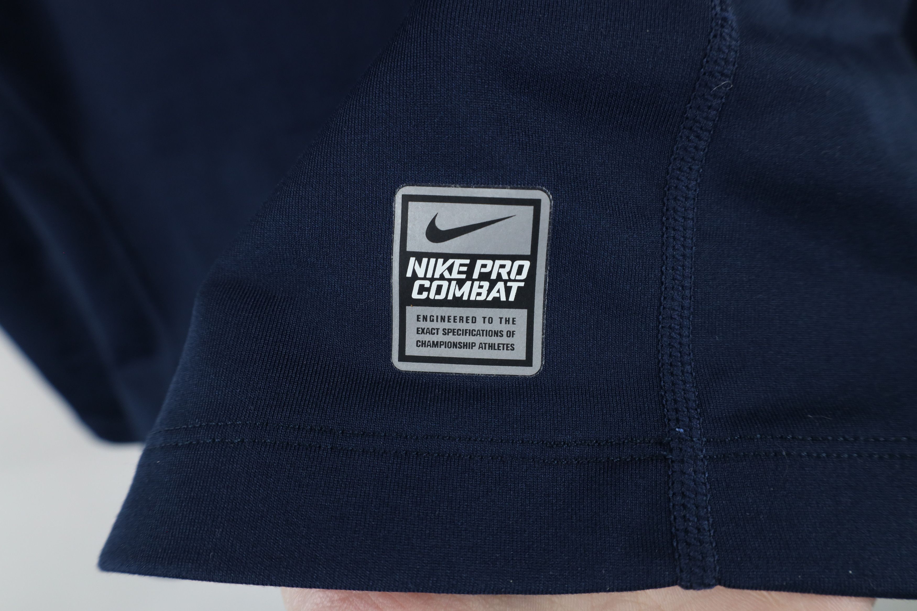 Nike × Vintage Nike Pro Combat Lined Compression Mock Neck Training T-Shirt Size US M / EU 48-50 / 2 - 8 Thumbnail