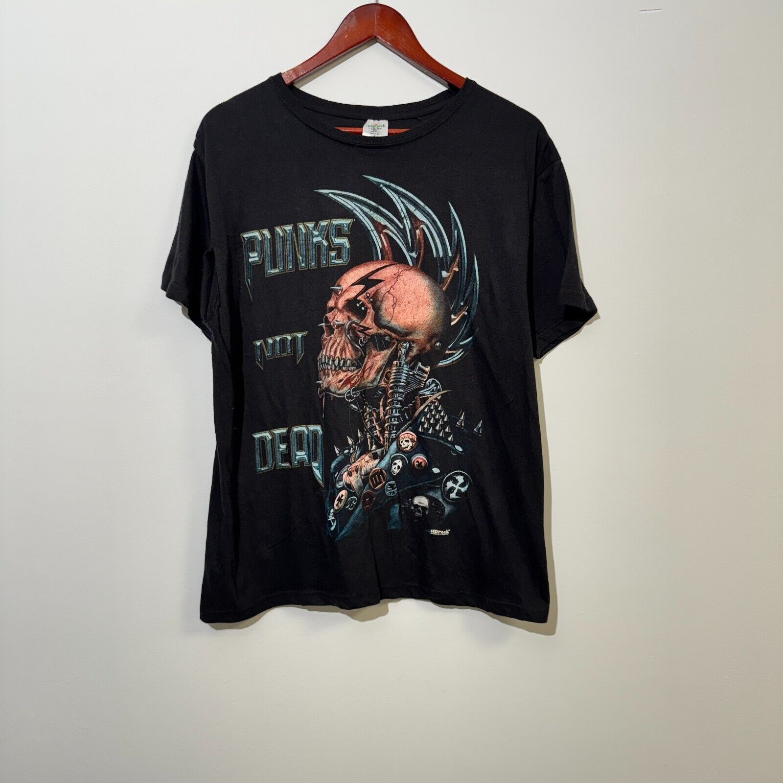 Vintage Vintage Unisex Black Cotton T-Shirt Size L Punks Not Dead Size US L / EU 52-54 / 3 - 1 Thumbnail
