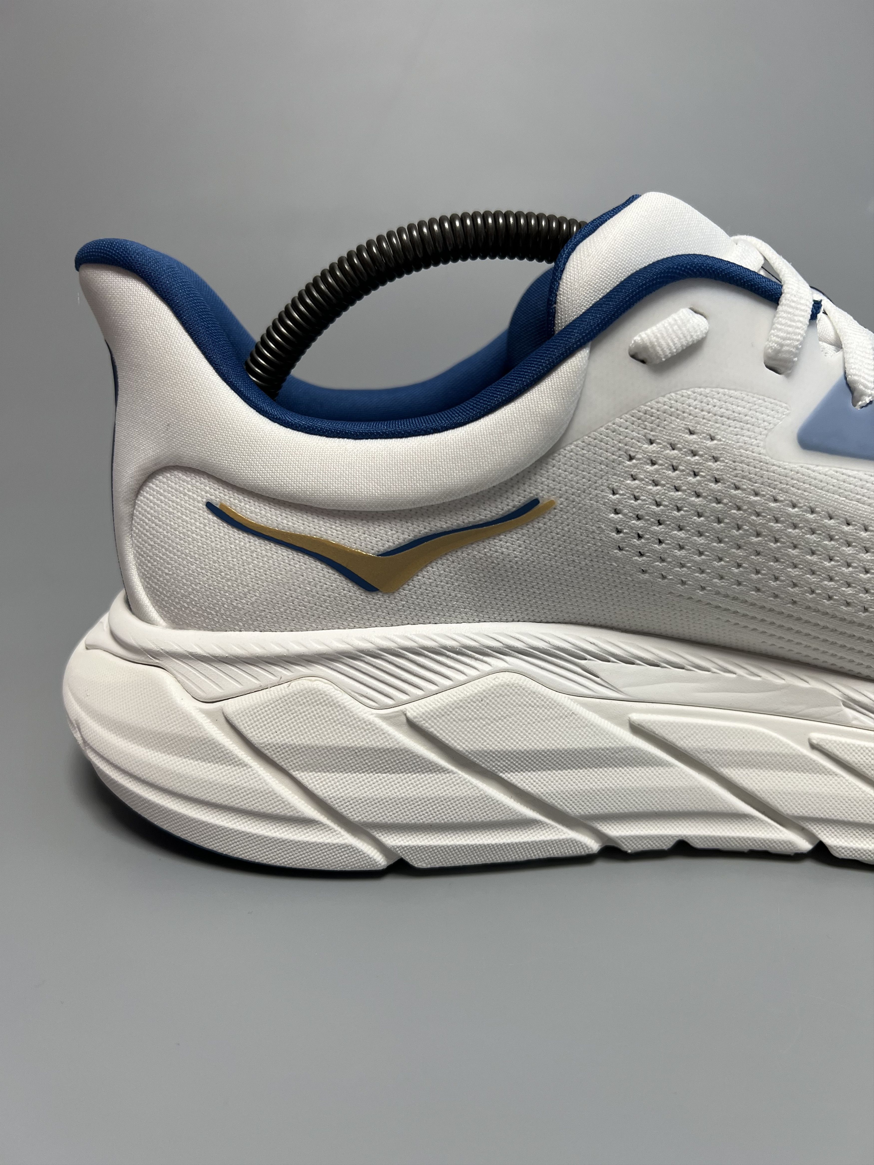 Hoka Hoka One One Arahi 7 Wide Running Shoes Walking Gym Size US 11.5 / EU 44-45 - 6 Thumbnail