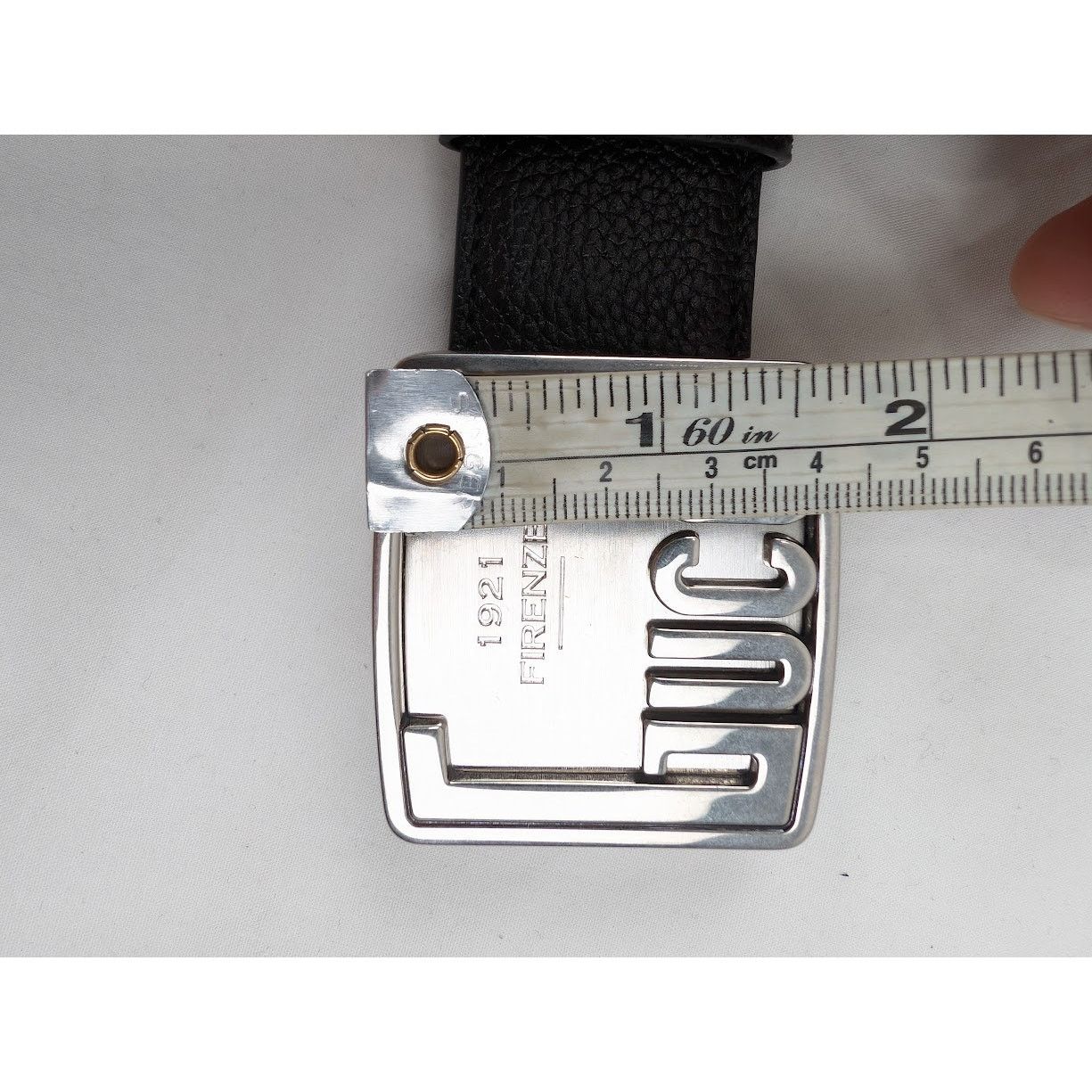 Gucci o1rshd1 Size: 105 CM / Logo Plate Belt in Black Size 42 - 14 Thumbnail