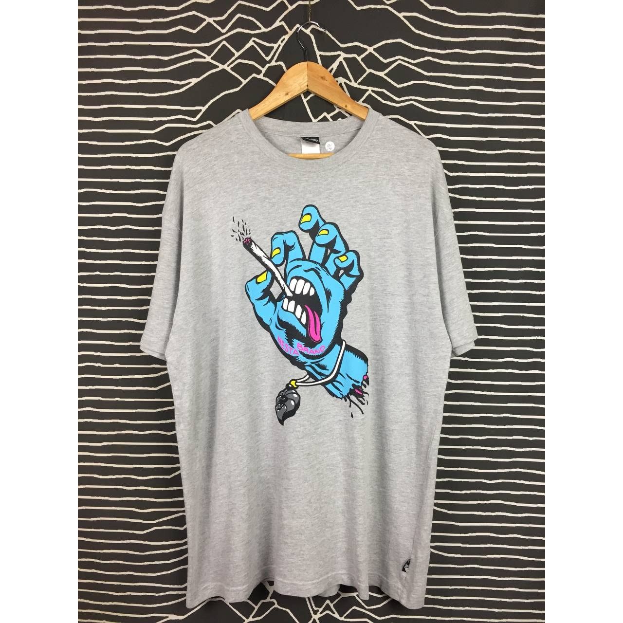 Japanese Brand × Vintage Nesta Japanese Brand Screaming Hand Santa Cruz Logo Tee Size US XL / EU 56 / 4 - 1 Thumbnail
