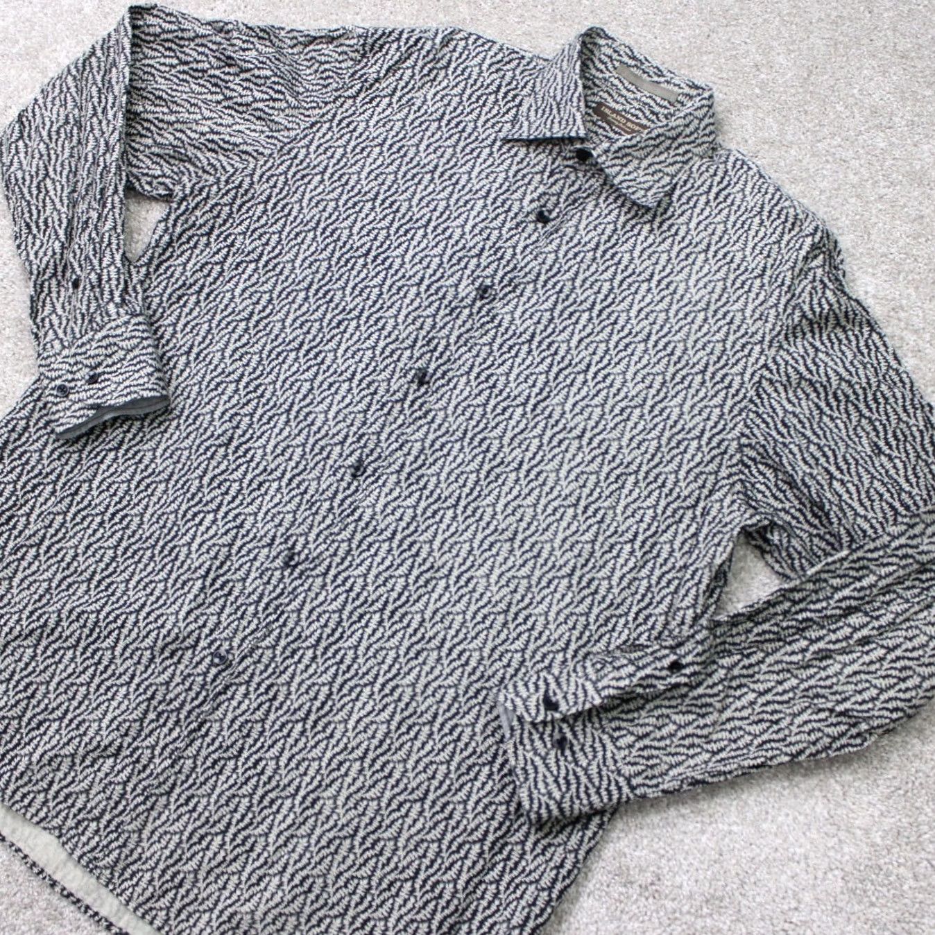 Tommy Bahama Tommy Bahama Island Soft Shirt Men Large Black/White Geometric Cotton L/S Button Down Shirt Tigers Beach Classic Sportsman Mens L Shirt Size US L / EU 52-54 / 3 - 4 Thumbnail