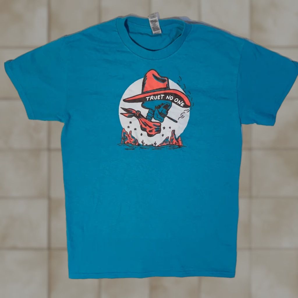 Gildan Trust No One Western Skeleton Smoking Cowboy Turquoise Blue Tshirt Small Women Crew Neck Gildan Logo Western Size S / US 4 / IT 40 - 1 Thumbnail