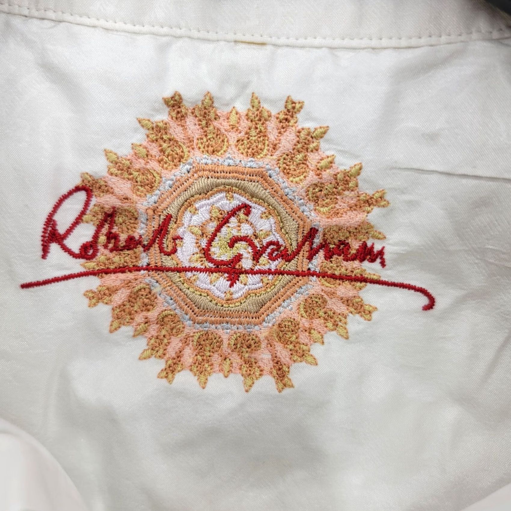 Robert Graham Robert Graham Shirt Womens Medium Button Front White Floral Long Sleeve Size M / US 6-8 / IT 42-44 - 2 Thumbnail