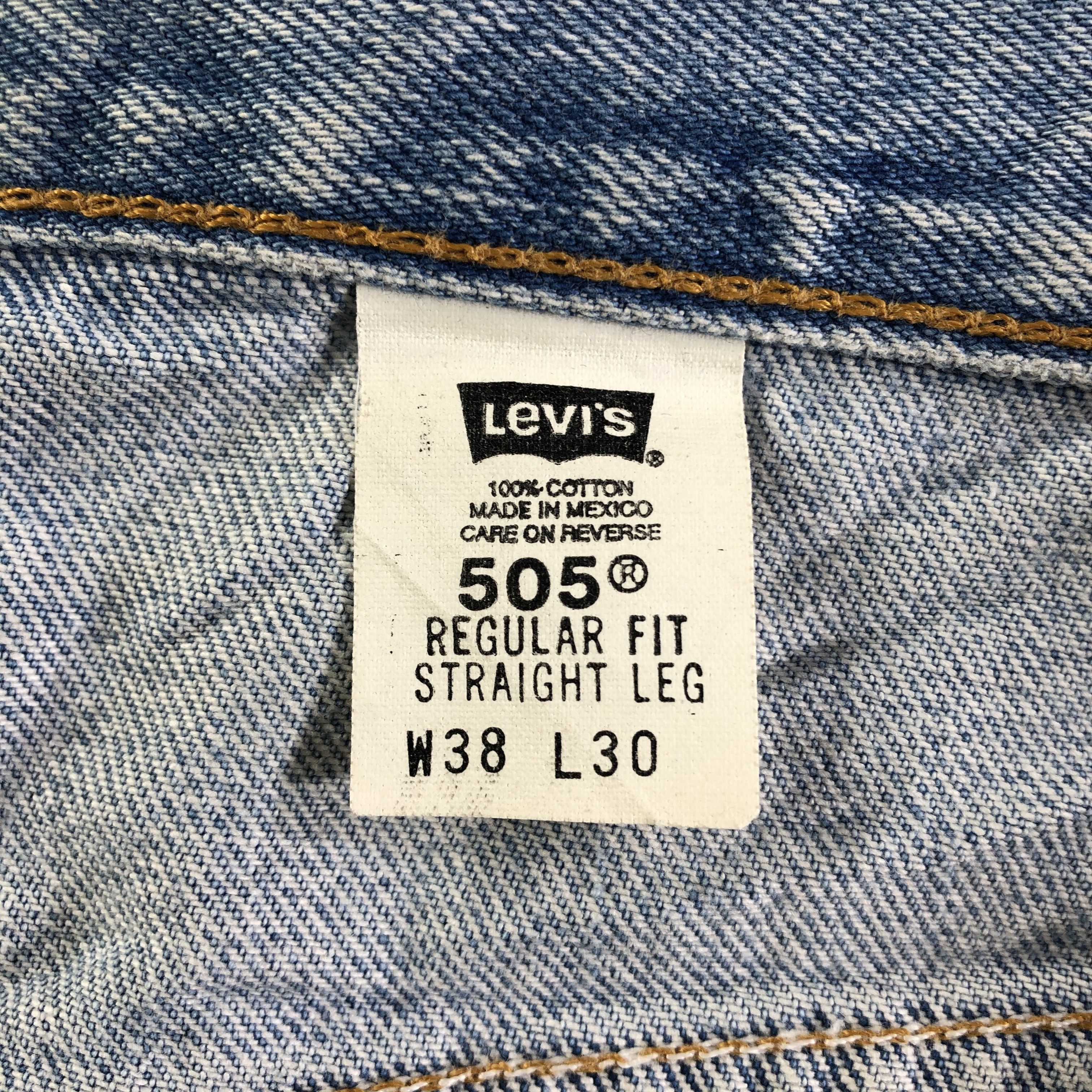 Levi's 90s Vintage Light Wash Levis 505 Jeans-J4187 Size US 38 / EU 54 - 10 Thumbnail
