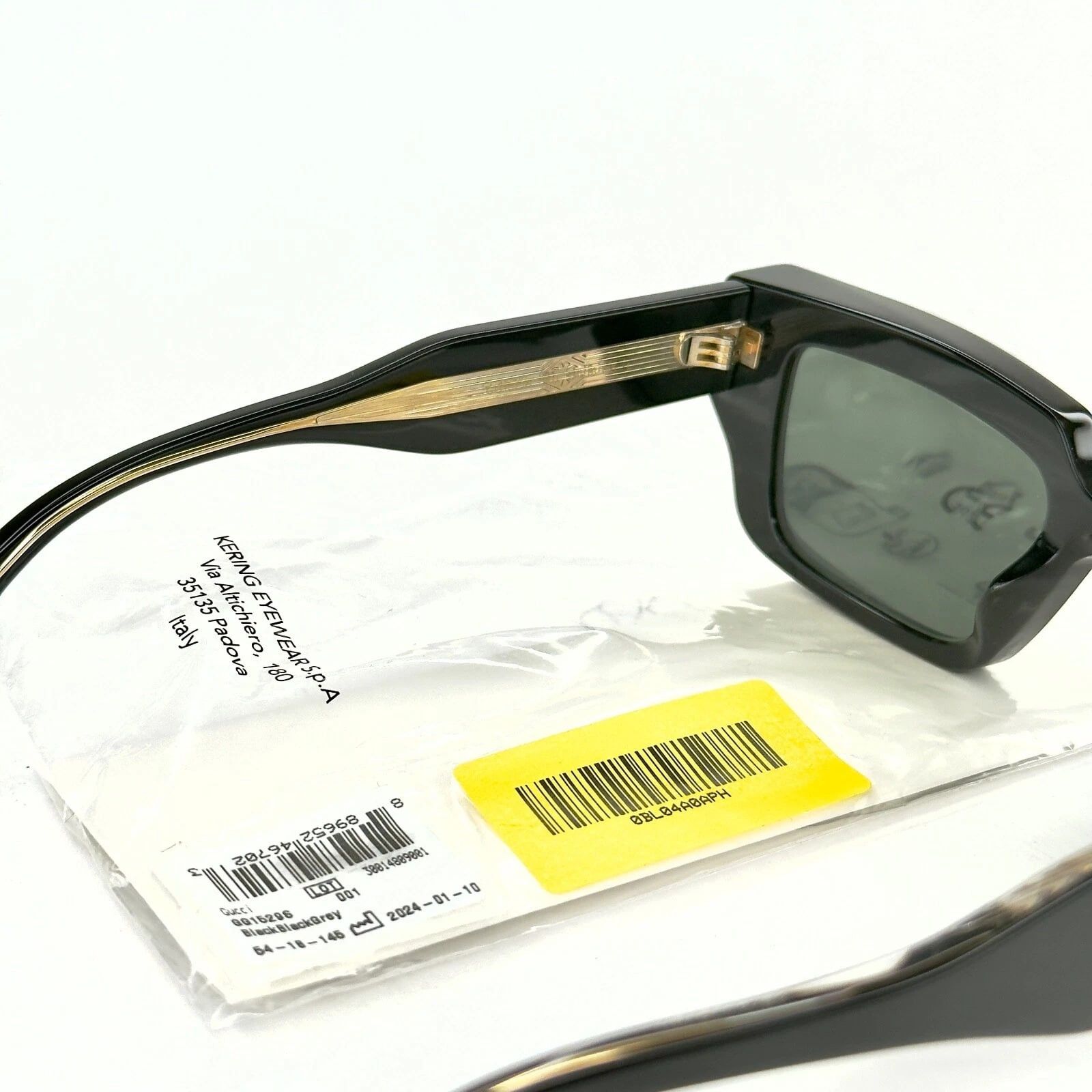 Gucci GUCCI 1529 Shiny Black Narrow Gg1529S Unisex Sunglasses 001 Size ONE SIZE - 2 Thumbnail