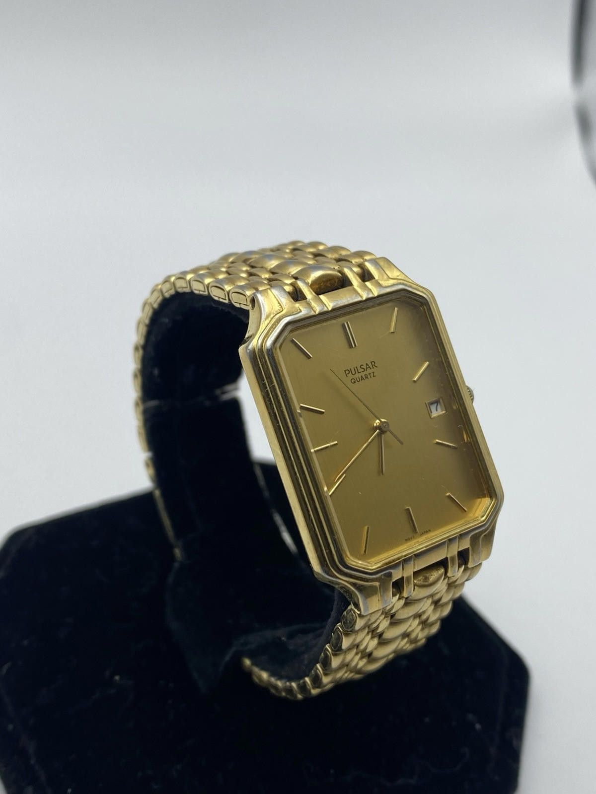 Pulsar Pulsar V722-X104 Date "Classic Rectangle Mens Watch Size ONE SIZE - 1 Thumbnail