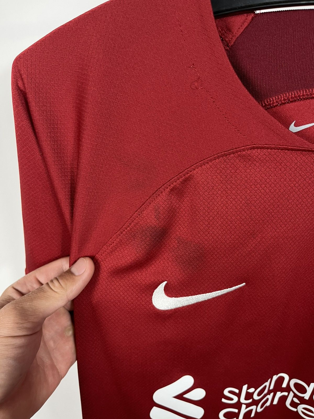Nike Liverpool FC Nike Home Jersey 2022/23 Red Soccer Shirt S Size US S / EU 44-46 / 1 - 5 Thumbnail