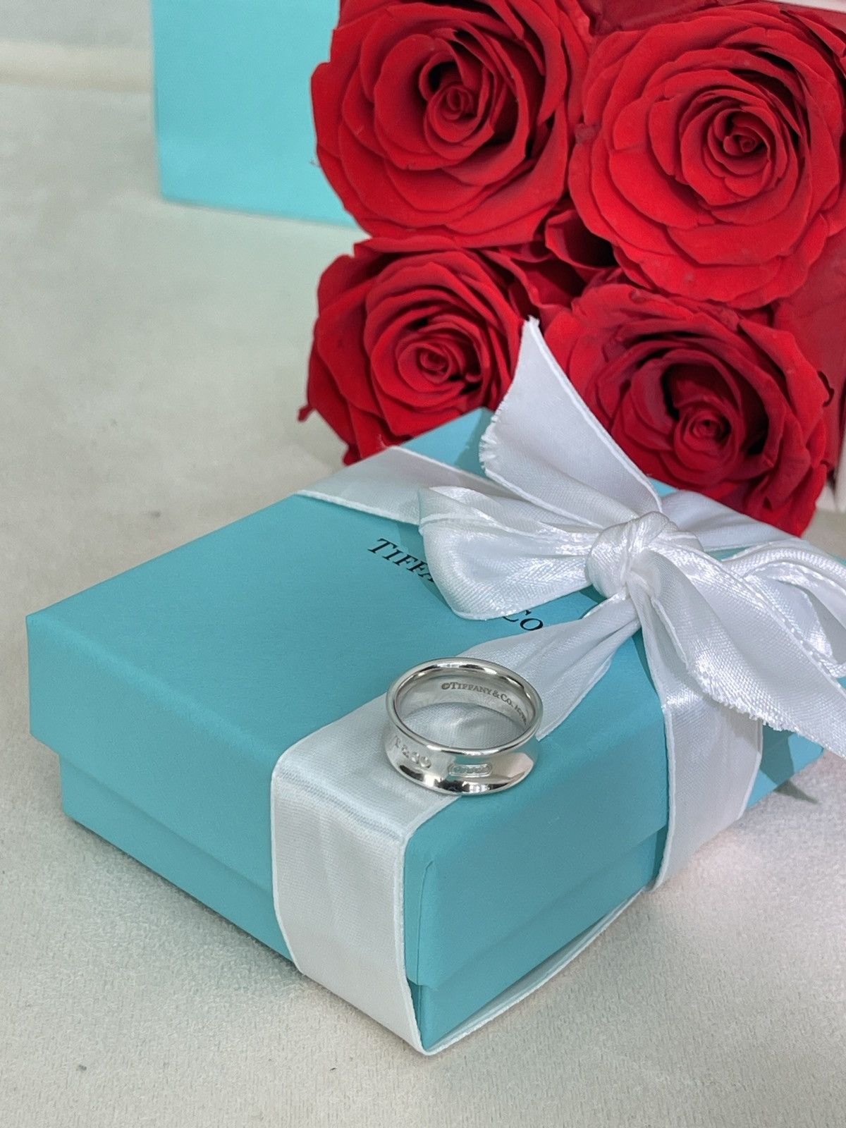 Tiffany & Co. 1837 Ring in Sterling Silver size 5.5 NEW $450