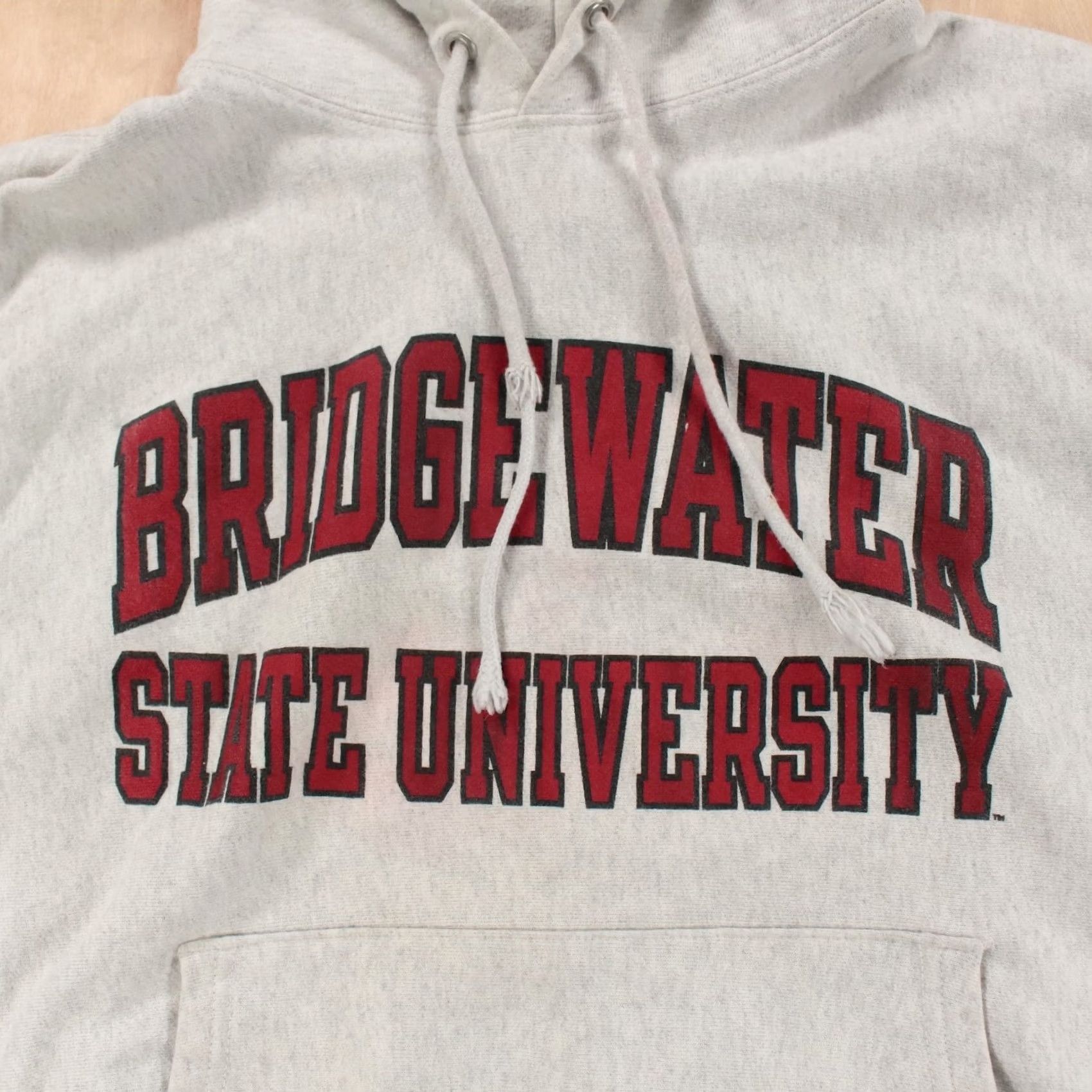 Champion CHAMPION reverse weave hoodie MEDIUM Bridgewater State University college y2k Size US M / EU 48-50 / 2 - 2 Thumbnail