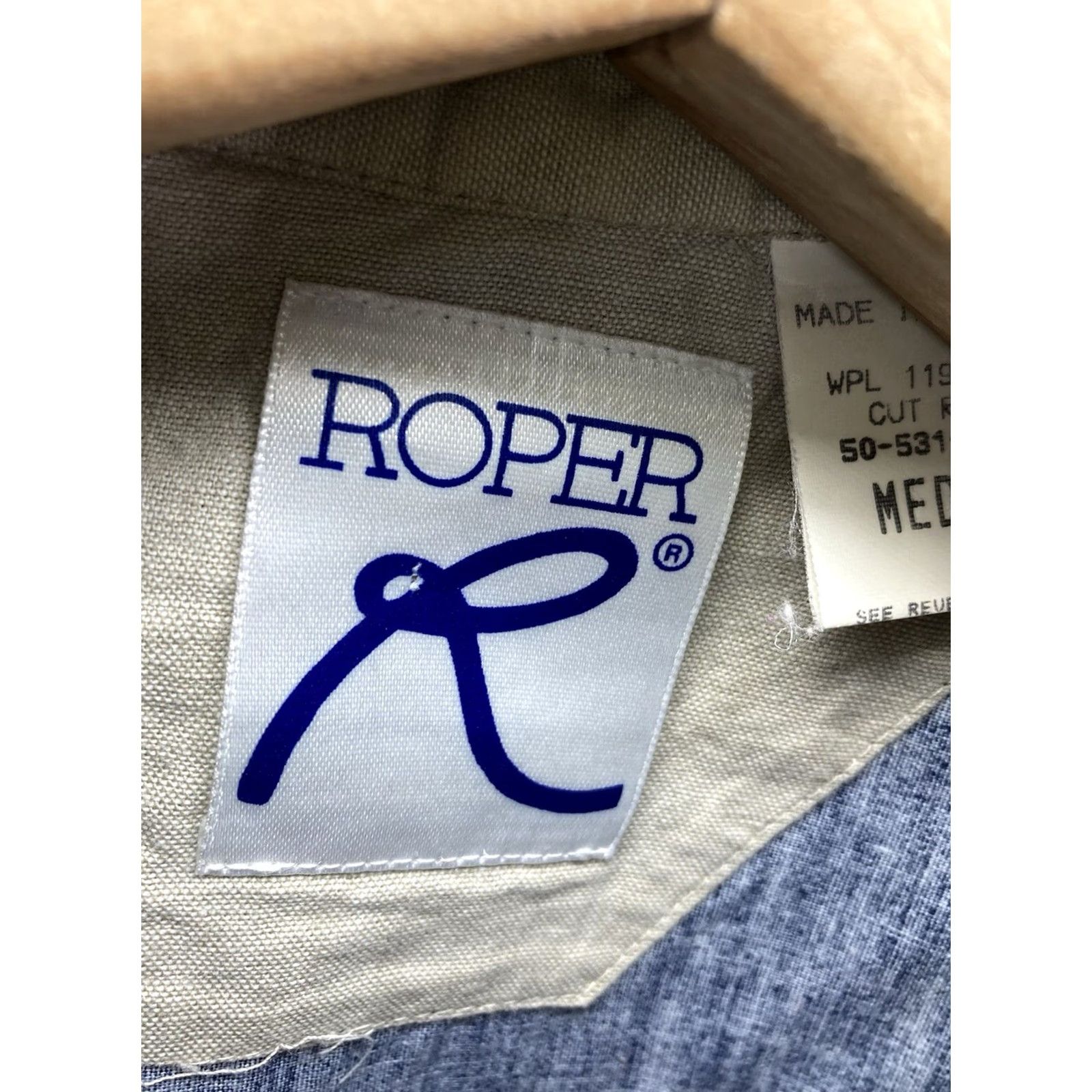 Roper VINTAGE Roper Aztec Western Shirt Women Medium Beige Blue Long Sleeve Button-Up Mens? (Note: Please replace with correct gender if needed) Size M / US 6-8 / IT 42-44 - 5 Thumbnail