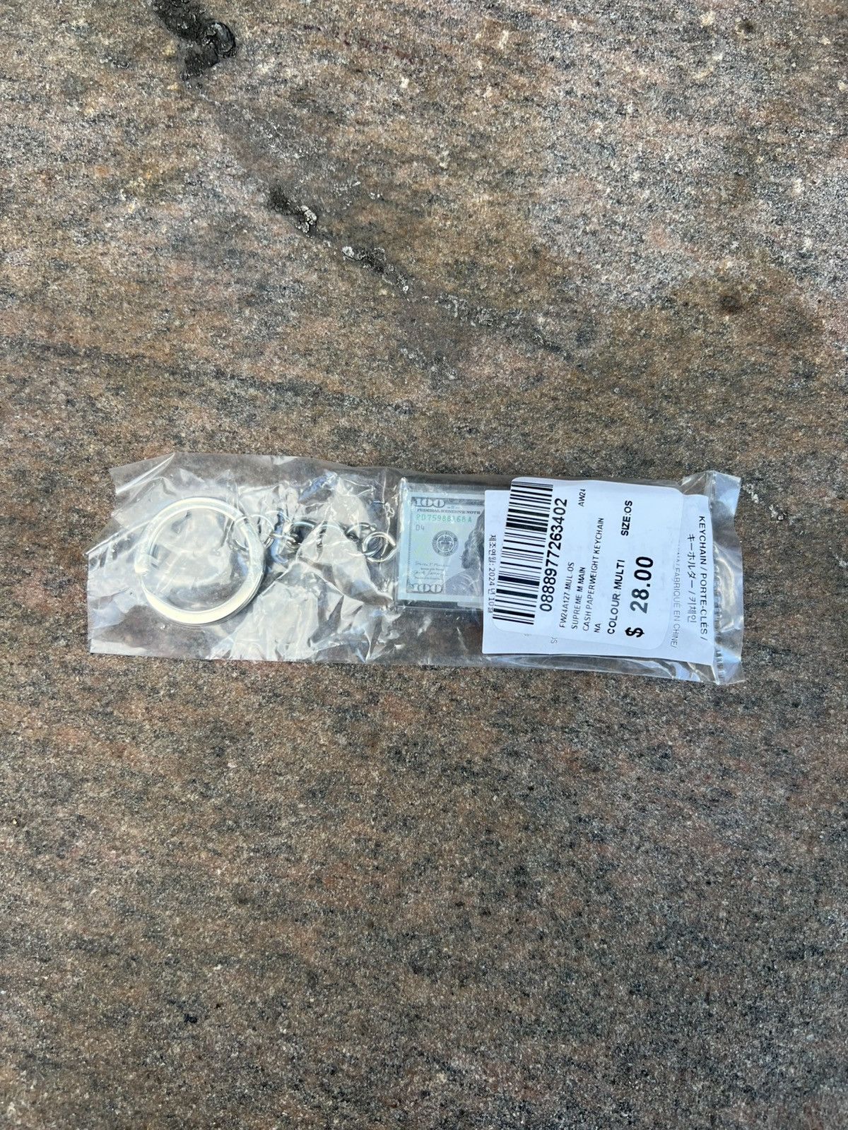 Supreme Supreme cash paperweight keychain Size ONE SIZE - 2 Thumbnail