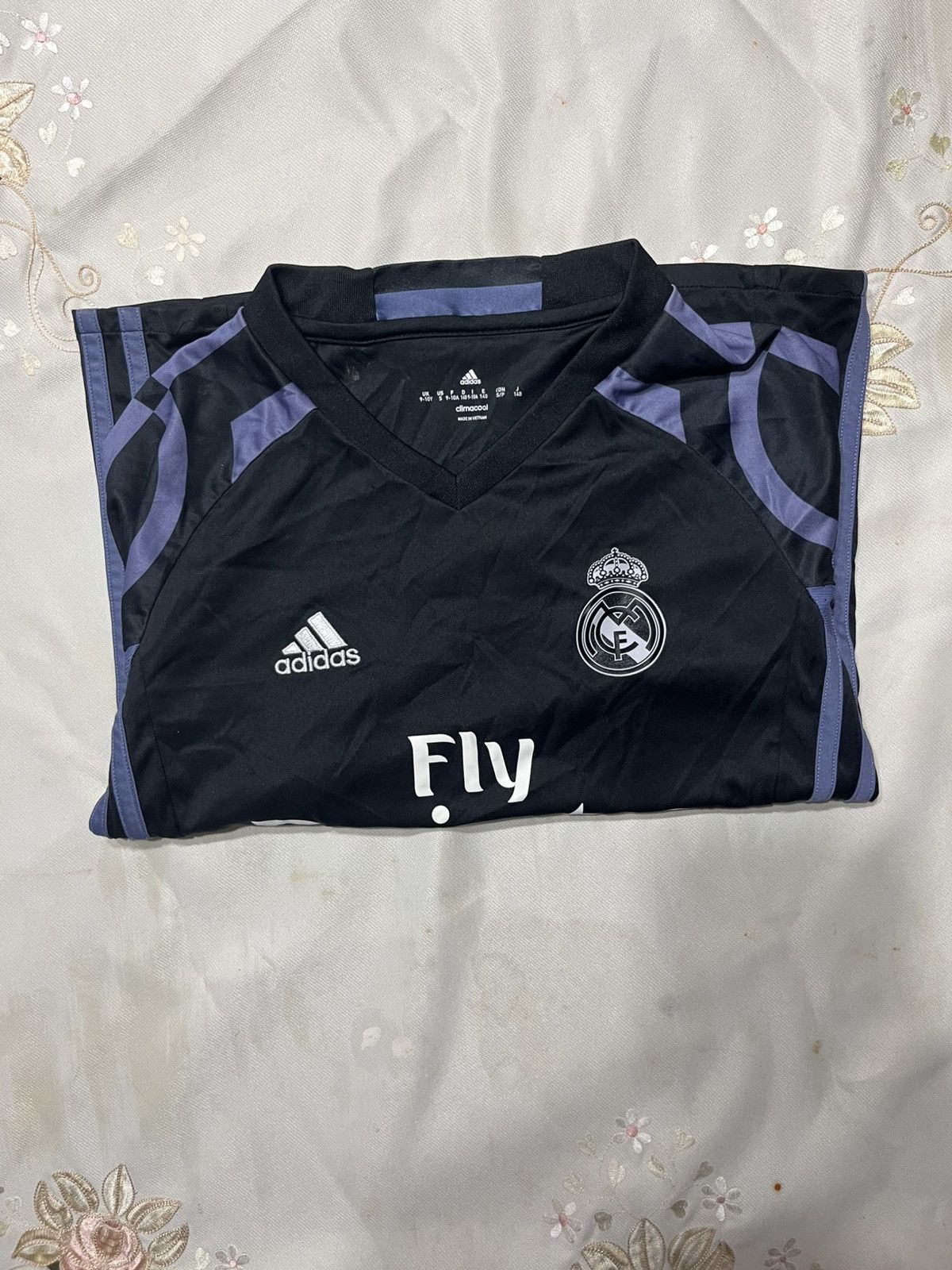 Adidas ClimaCool Real Madrid 2016/17 Third Jersey Size 9-10 Y Kids Size US XXS / EU 40 - 7 Thumbnail