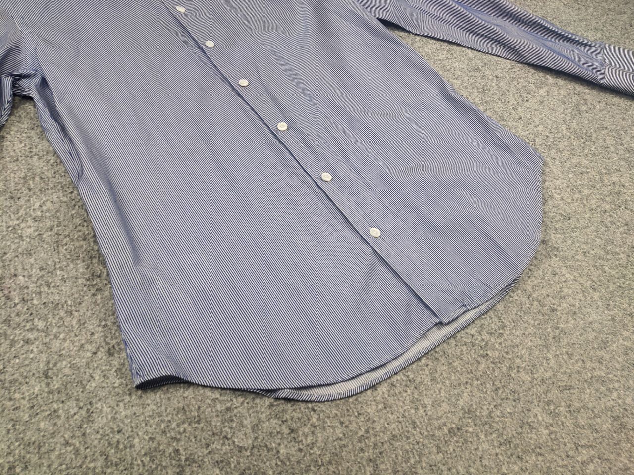 Giorgio Armani Giorgio Armani Italy Design thin stripes Long sleeve shirt Size US M / EU 48-50 / 2 - 10 Thumbnail