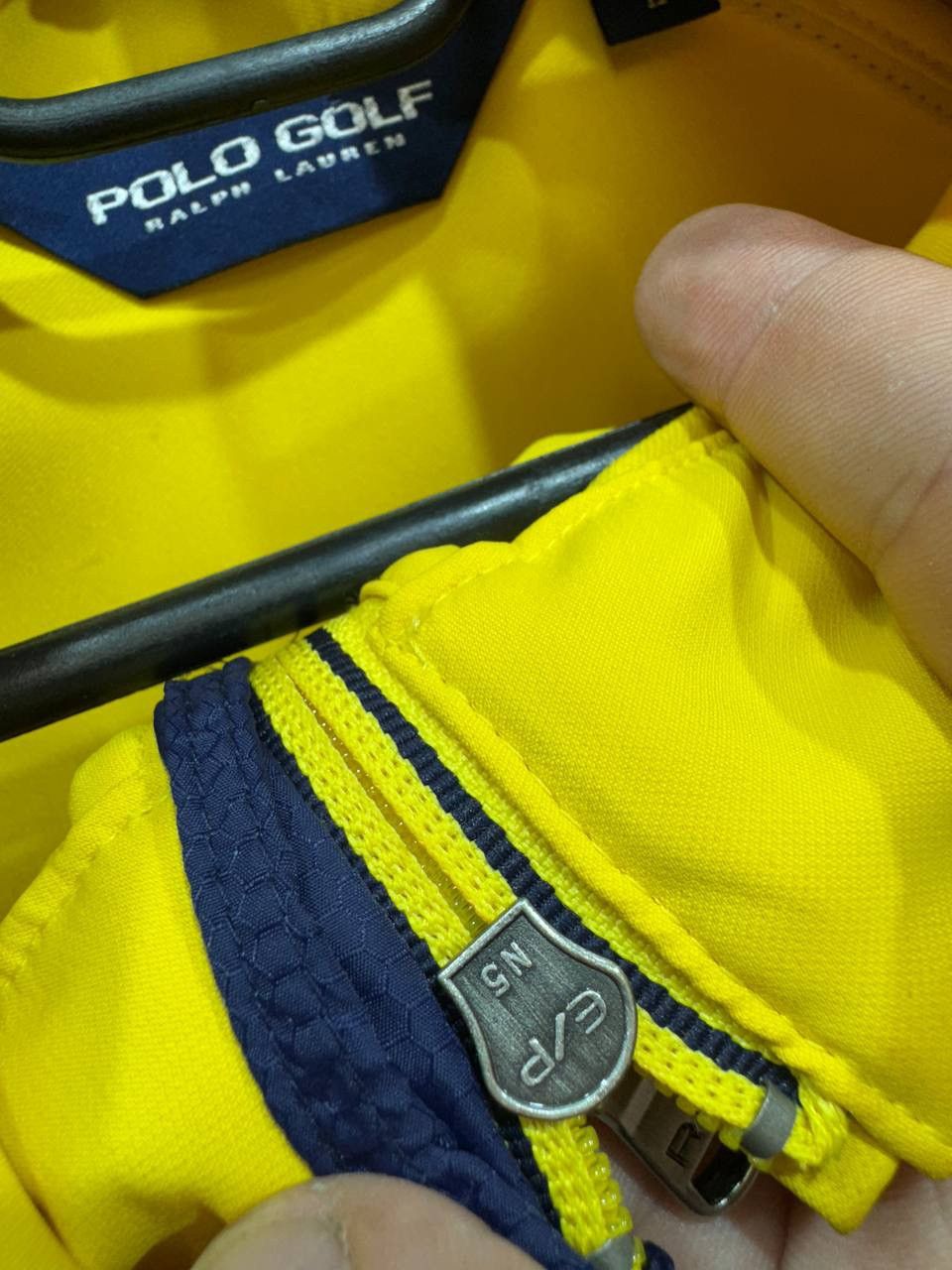 Ralph Lauren Polo Ralph Lauren Golf Men Vest Yellow Zip Jacket Size US L / EU 52-54 / 3 - 11 Thumbnail