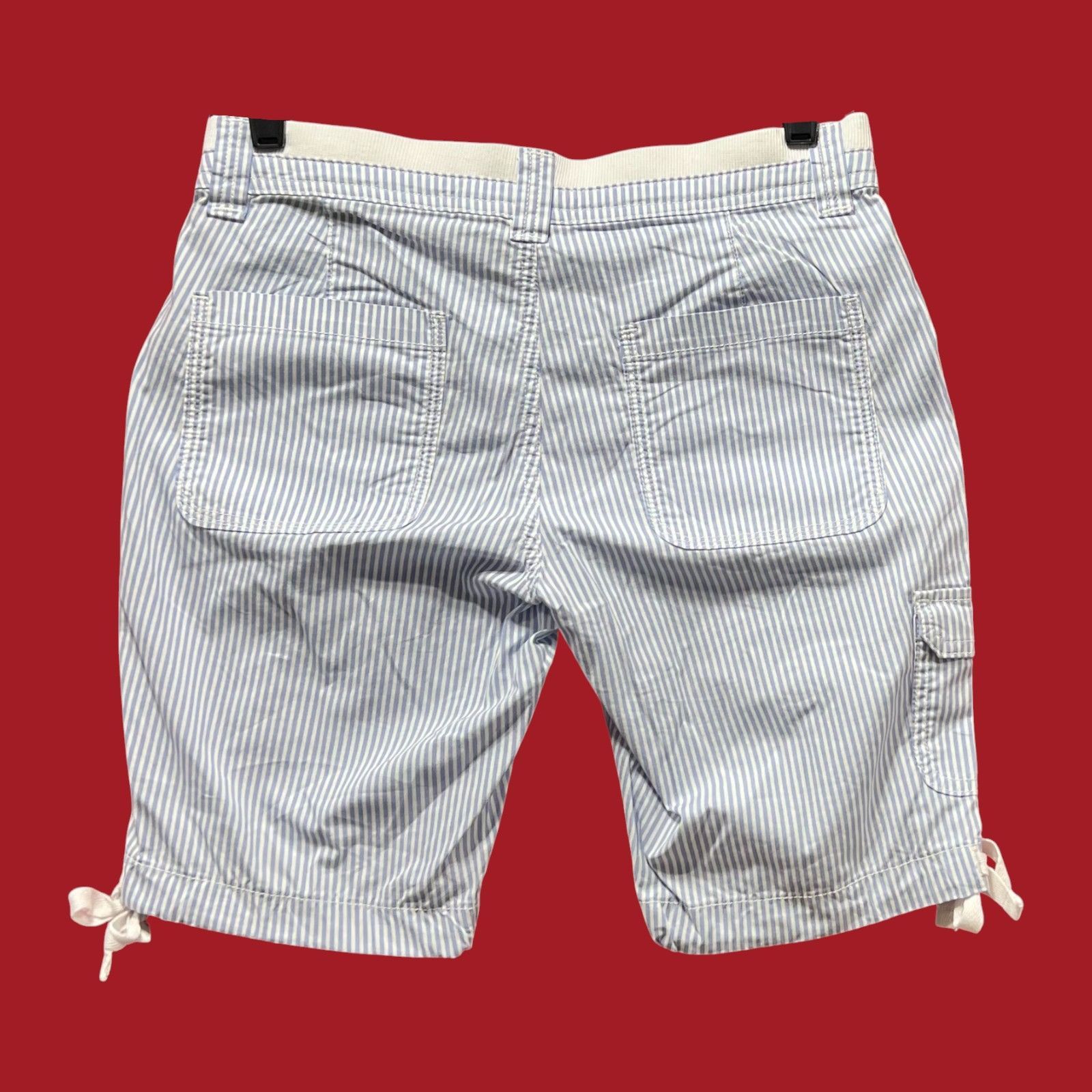 St. Johns Bay St. John's Bay - Women's Mid-Rise Cargo Bermuda Short - Blue Size 26" / US 2 / IT 38 - 2 Thumbnail