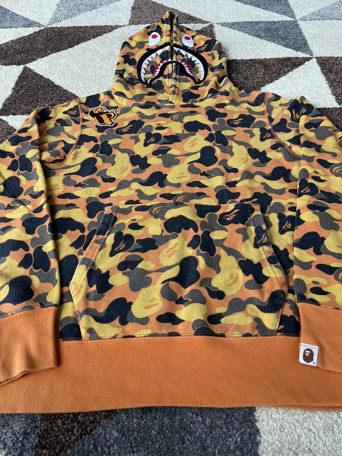 Bape × XO Bape x XO Shark Pullover Hoodie Size US S / EU 44-46 / 1 - 10 Thumbnail