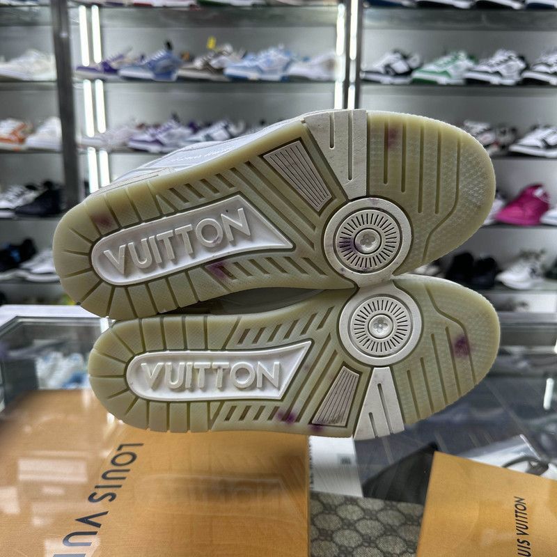 Louis Vuitton Louis Vuitton Women's Leather Trainer Sneakers -2508 Size US 6 / IT 36 - 4 Thumbnail