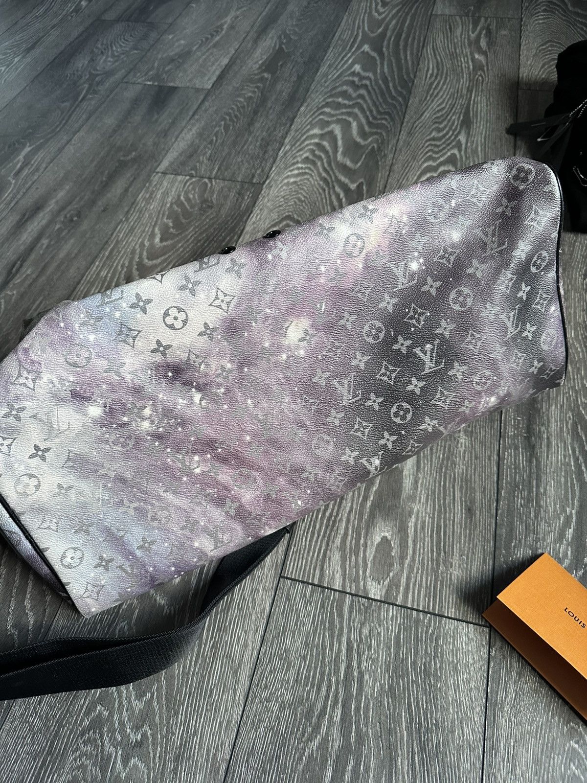 Louis Vuitton louis vuitton keepall 50 galaxy monogram bag Size ONE SIZE - 6 Thumbnail