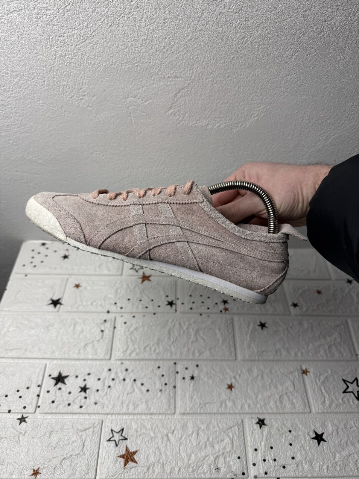 Onitsuka Tiger Asics Onitsuka Tiger Mexico 66 Women's US7.5 UK7 EUR40.5 Size US 7.5 / IT 37.5 - 2 Thumbnail