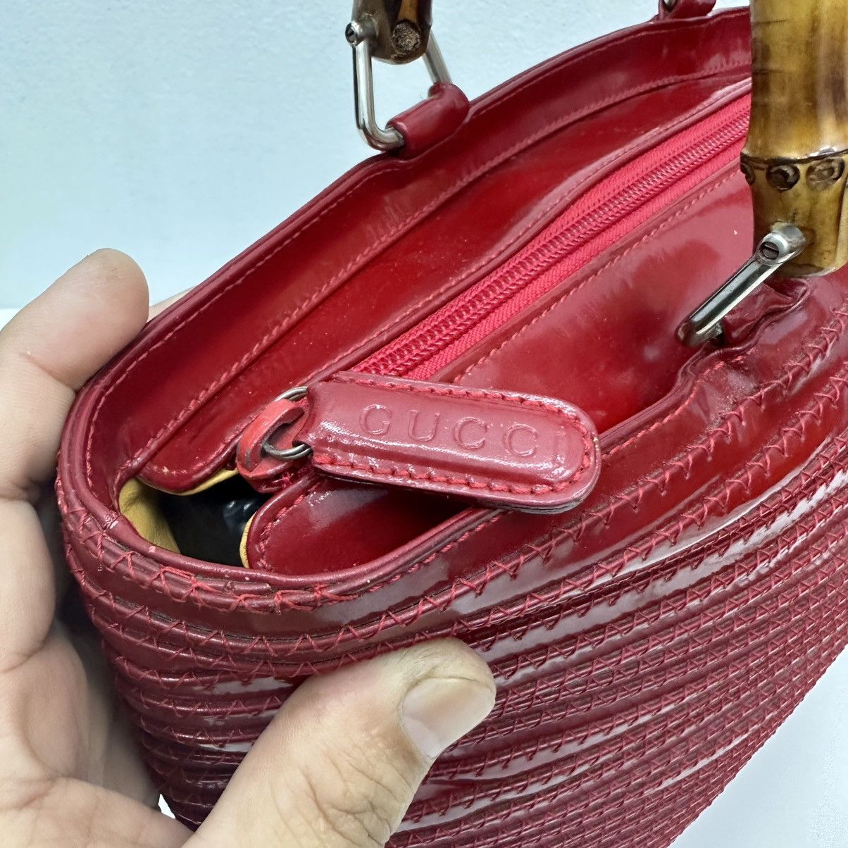 Vintage ‼️YES‼️AUTHENTIC GUCCI BAMBOO 1990s RED PATENT LEATHER HANDBAG Size ONE SIZE - 9 Thumbnail