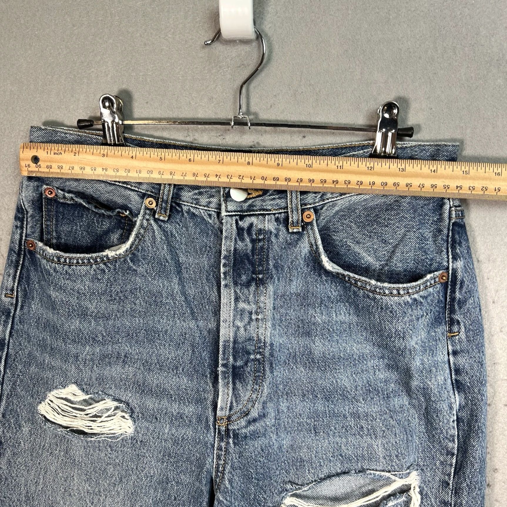 Bdg BDG Jeans Womens 28 Blue Medium Wash Denim Relaxed Straight Urban Outfitters Size 28" / US 6 / IT 42 - 2 Thumbnail