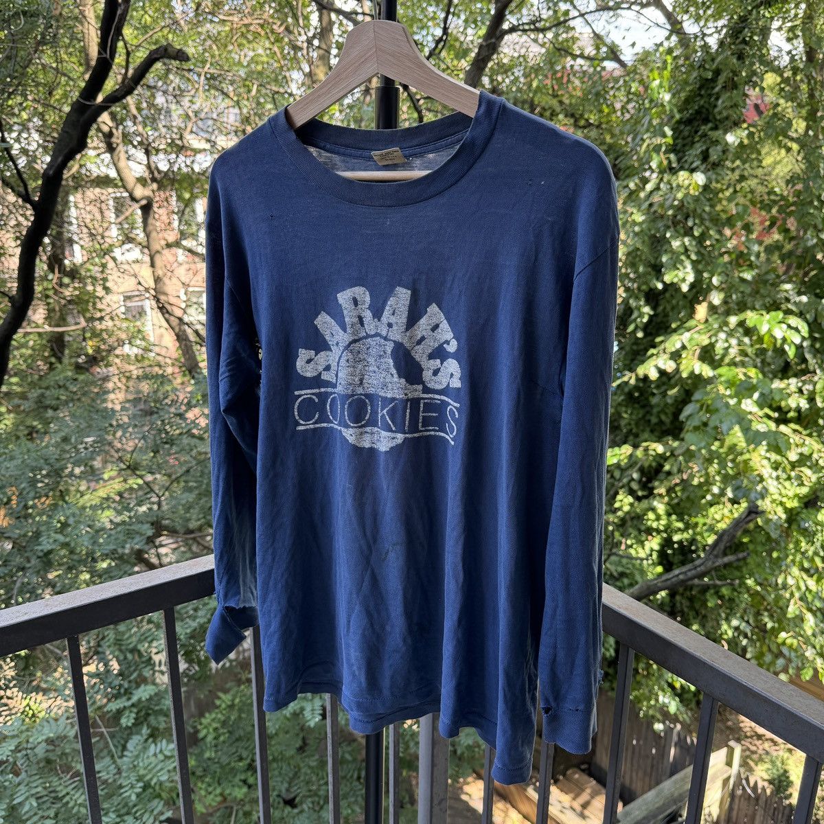 Vintage Thrashed Faded Distressed Sarah's Cookies Shirt ERD Grunge Size US M / EU 48-50 / 2 - 1 Thumbnail